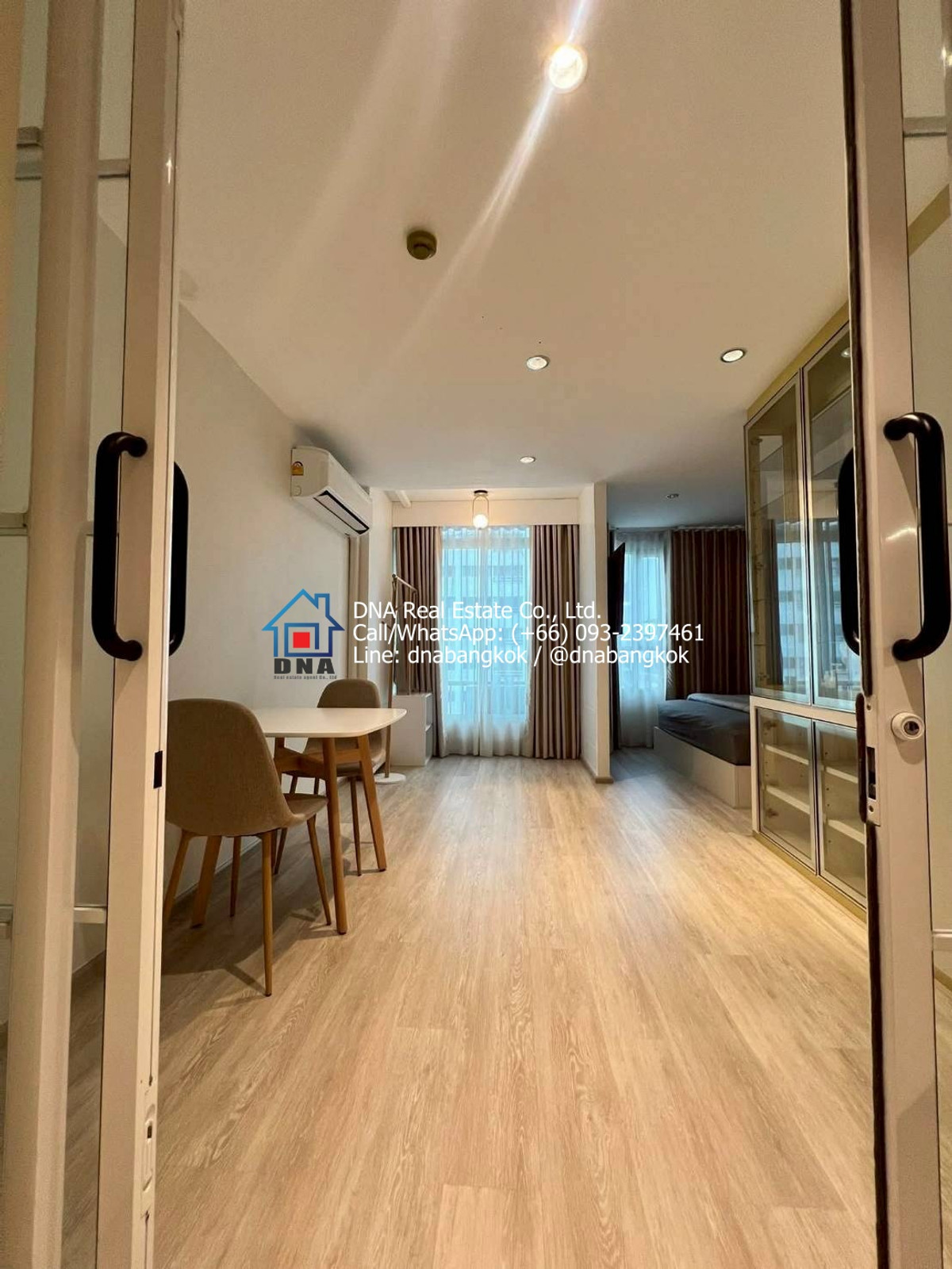 ให้เช่าคอนโดสุขุมวิท อโศก ทองหล่อ : ห้องสวย ให้เช่า พร้อมย้าย เดอะ โคลเวอร์ ทองหล่อ