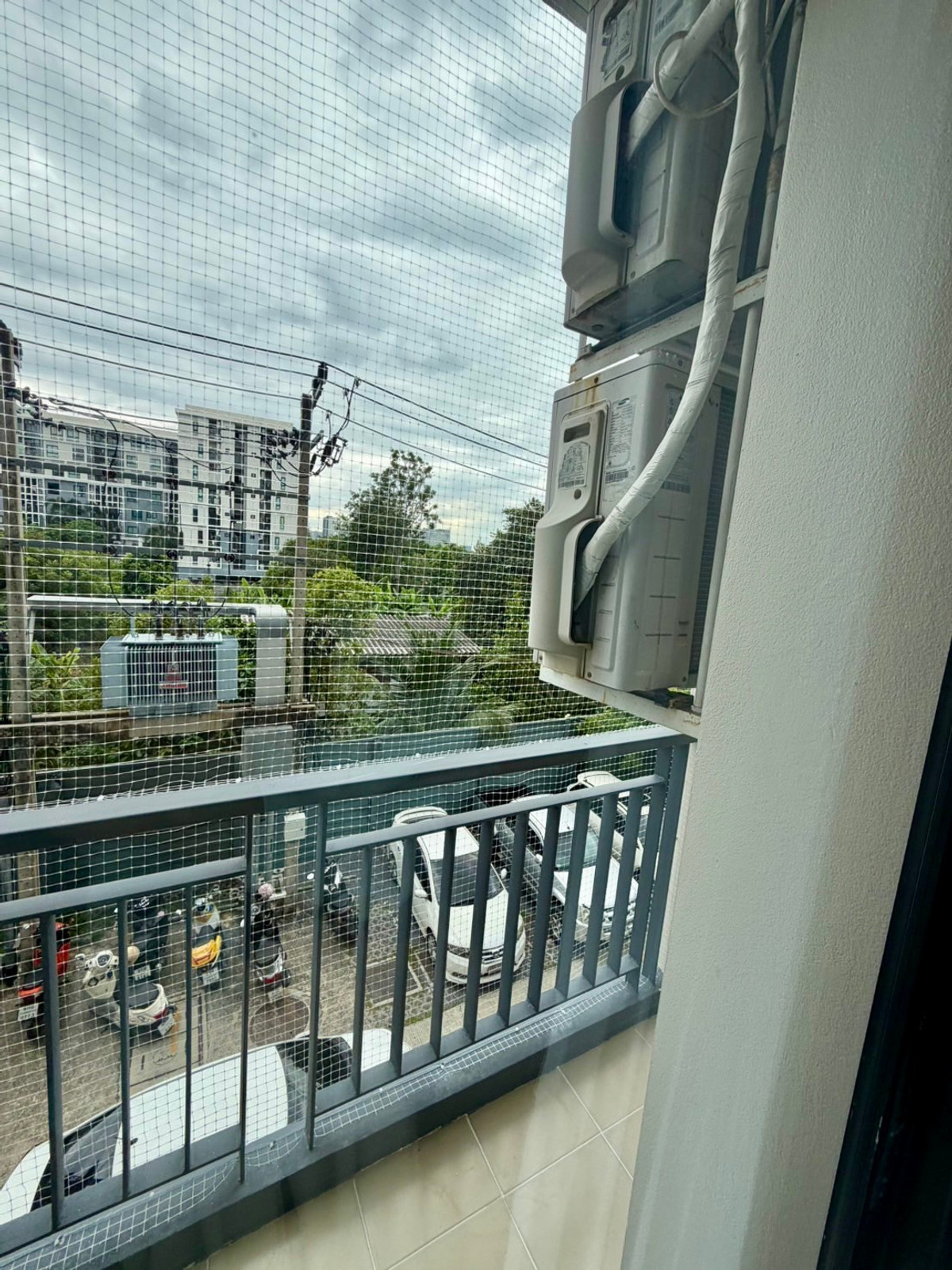 ขายคอนโดแจ้งวัฒนะ เมืองทอง : ฮอลล์มาร์ค งามวงศ์วาน Hallmark Ngamwongwan ห้องมุม MRT แยกติวานนท์ หลังกระทรวงสาธารณะสุข