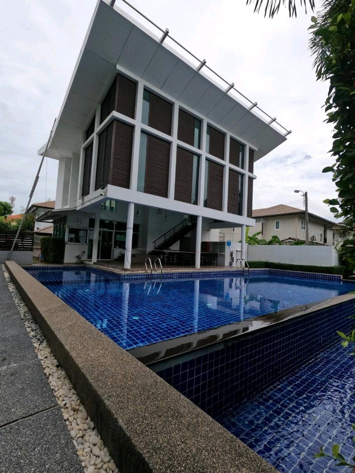 ให้เช่าบ้านท่าพระ ตลาดพลู วุฒากาศ : ปล่อยเช่าโครงการเนอวาน่าสาทรถนนกลัปพฤกษ์