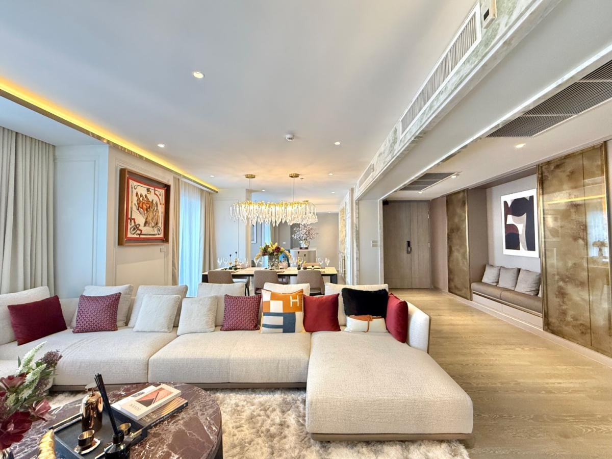 For SaleCondoKhlongtoei, Kluaynamthai : Coco Parc (Branded Residence) 3 Bedrooms, 4 Bathrooms + Maid’s Room | 256 sq.m. | Price 83 MB Breathtaking View with Hotel-Level Services 📞 092-690-5445