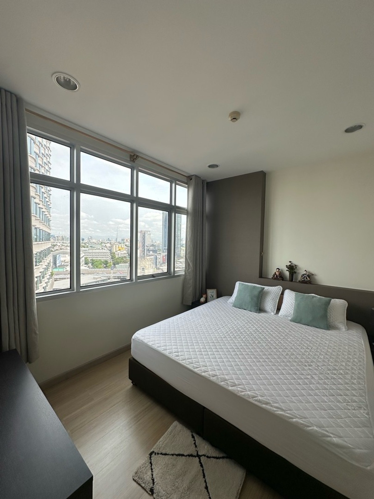 ให้เช่าคอนโดราชเทวี พญาไท : ให้เช่า 🔥Chewathai ราชปรารถ ทำเลดี ห้องสวยกว่าในรูป