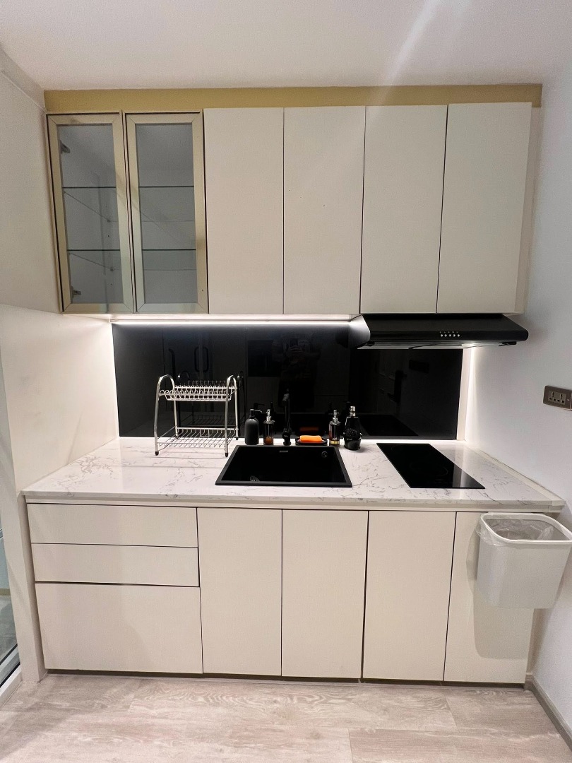 For RentCondoSukhumvit, Asoke, Thonglor : 🔥Urgent Rent🔥 The Clover Thonglor, fully furnished, ready to move in, near BTS Thonglor.