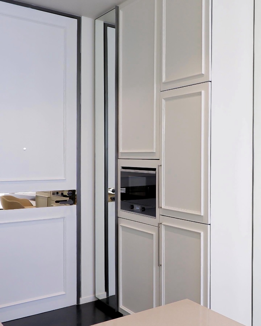 ให้เช่าคอนโดวิทยุ ชิดลม หลังสวน : 🔥ให้เช่าด่วน🔥ทเวนตี้เอท ชิดลม ห้องตกแต่งหรู (ทิศตะวันออก) เฟอร์นิเจอร์ครบพร้อมเข้าอยู่ ใกล้รถไฟฟ้า BTS ชิดลม เพียง 280 ม.