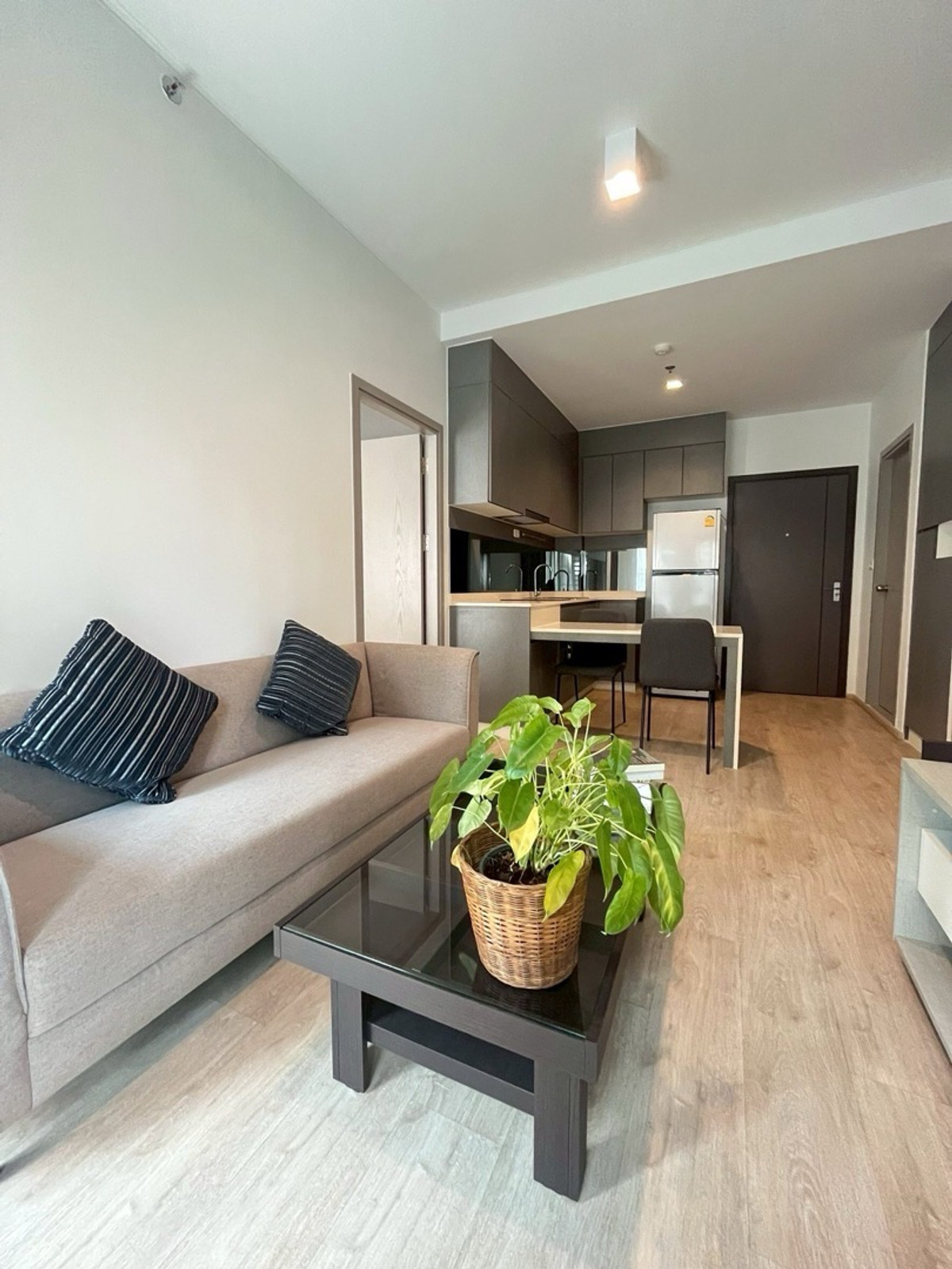 ให้เช่าคอนโดพระราม 9 เพชรบุรีตัดใหม่ RCA : ⭐️ IDEO New Rama 9 ⭐️ 2ห้องนอน2ห้องน้ำ ตกแต่งอย่างดี สิ่งอำนวยความสะดวกครบ