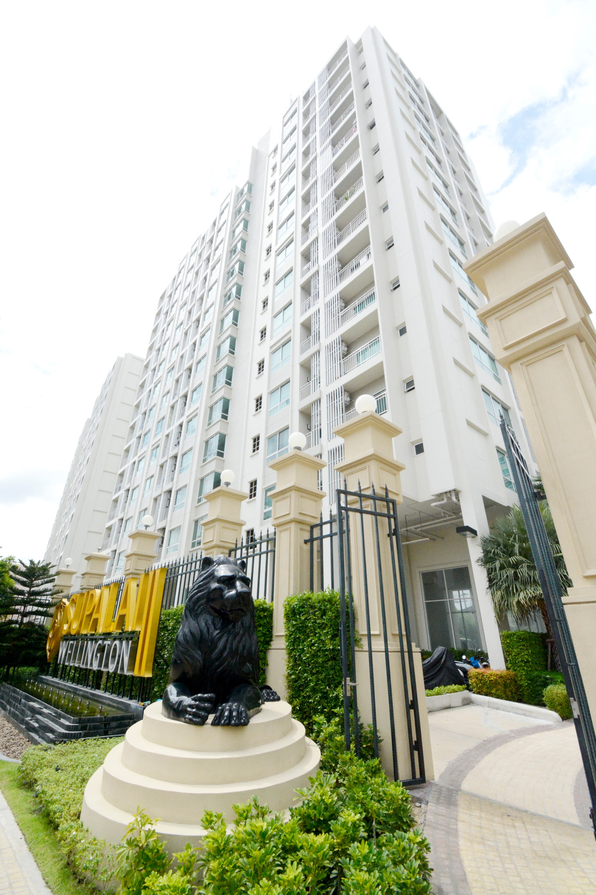 For SaleCondoRama9, Petchburi, RCA : 920♛♚Rent𝓼Sale 1 bedroom♙Supalai Wellington 2♜MRT Cultural Center∞099-5919653,065-9423251🜲Line@sureresidence