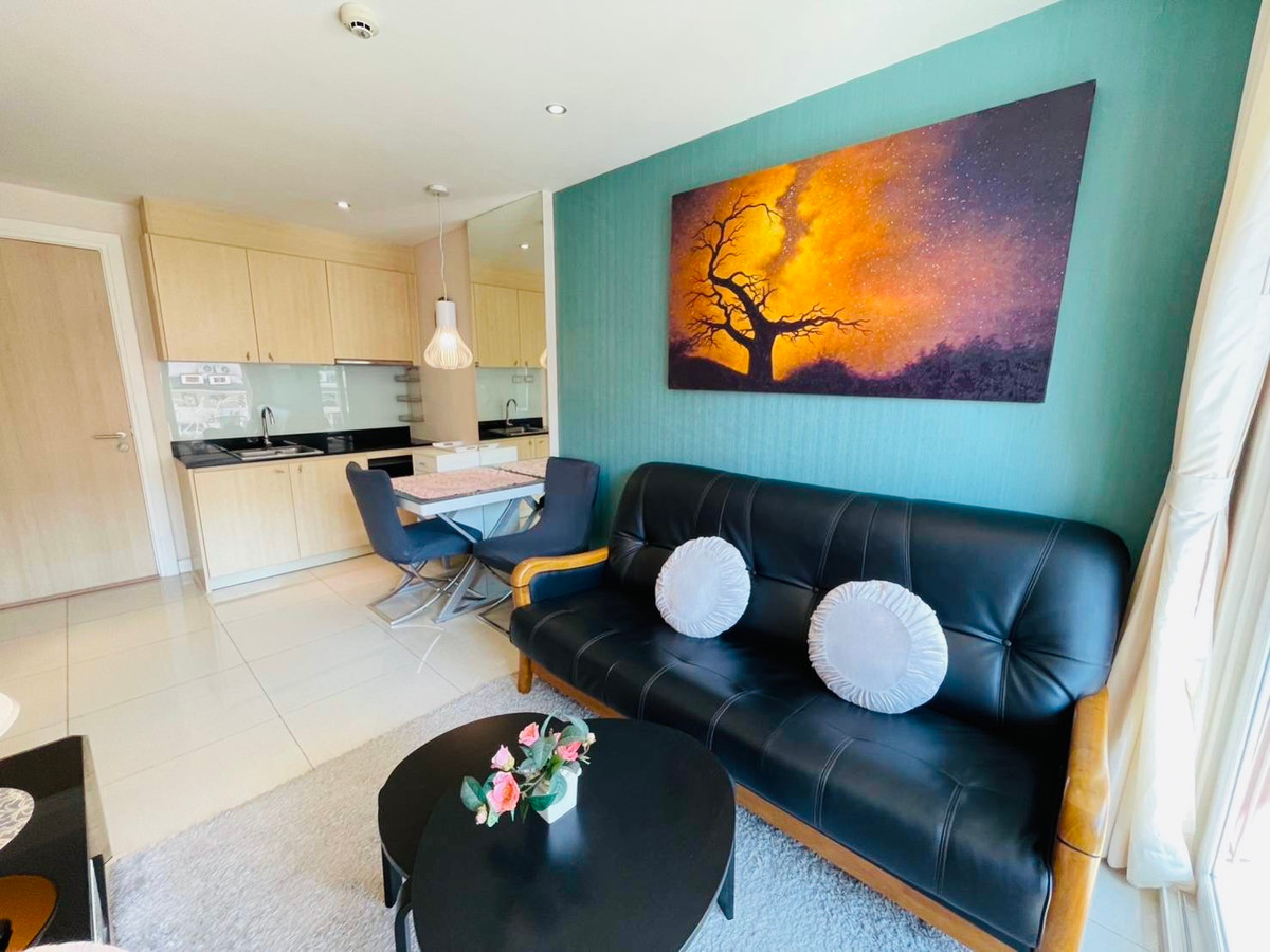 For RentCondoPattaya, Bangsaen, Chonburi : For Rent: Grand Caribbean Resort Condo in Pattaya (Rt-01)