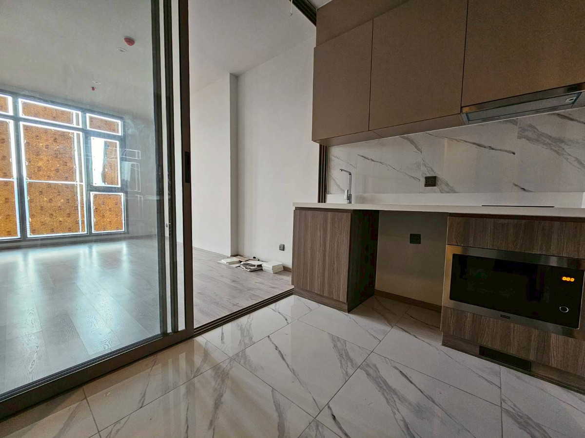 ขายคอนโดสุขุมวิท อโศก ทองหล่อ :  Only one left at the best price 𝟓.𝟗𝟗 𝐦𝐛 ! 𝐑𝐡𝐲𝐭𝐡𝐦 𝐄𝐤𝐤𝐚𝐦𝐚𝐢 𝐄𝐬𝐭𝐚𝐭𝐞 082 414 4265