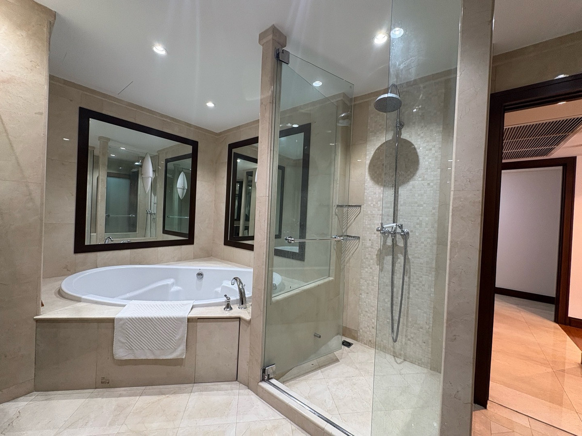 For SaleCondoWitthayu, Chidlom, Langsuan, Ploenchit : SOMKID GARDEN | 3 Bedroom Residence 334 SQM | Rare Unit in Chidlom