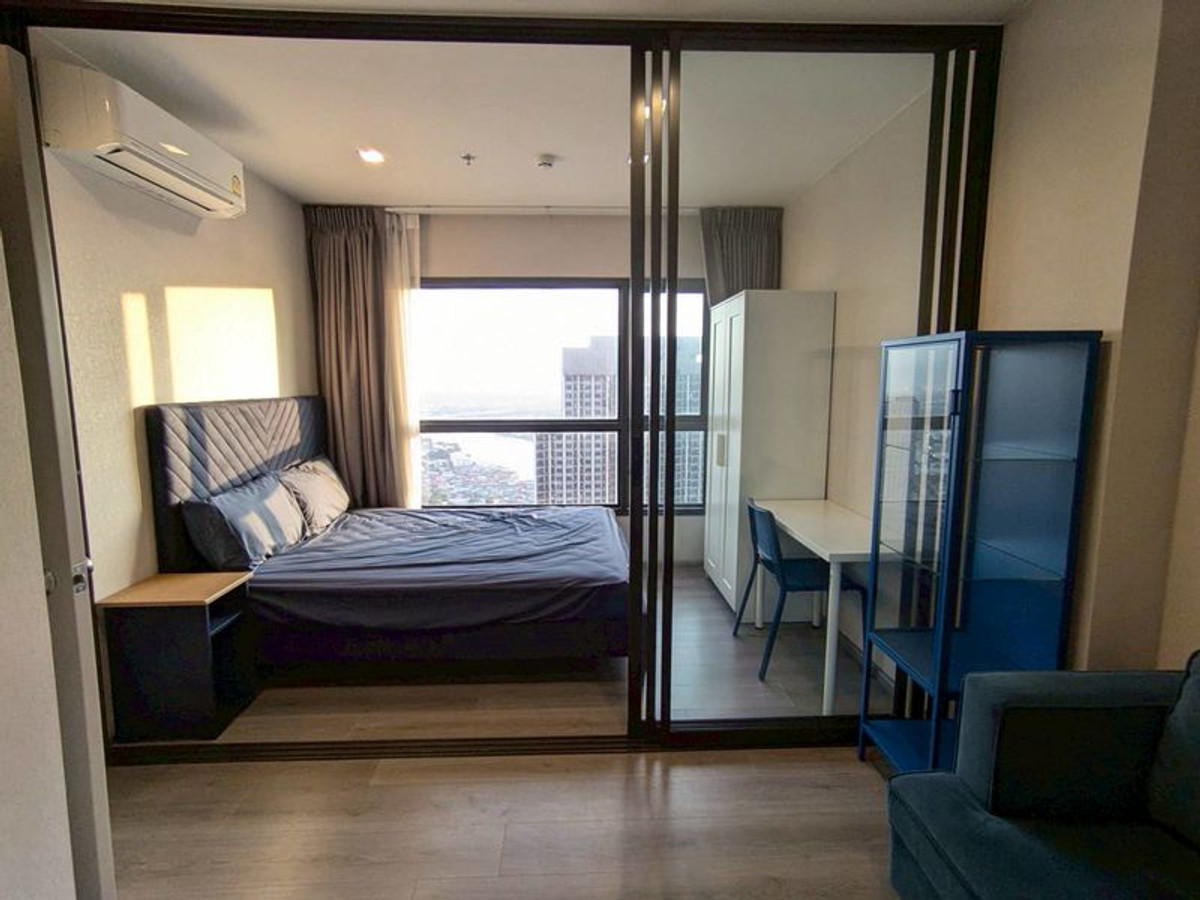 For RentCondoWongwianyai, Charoennakor : *** Condo for rent : The Politan Aqua ***