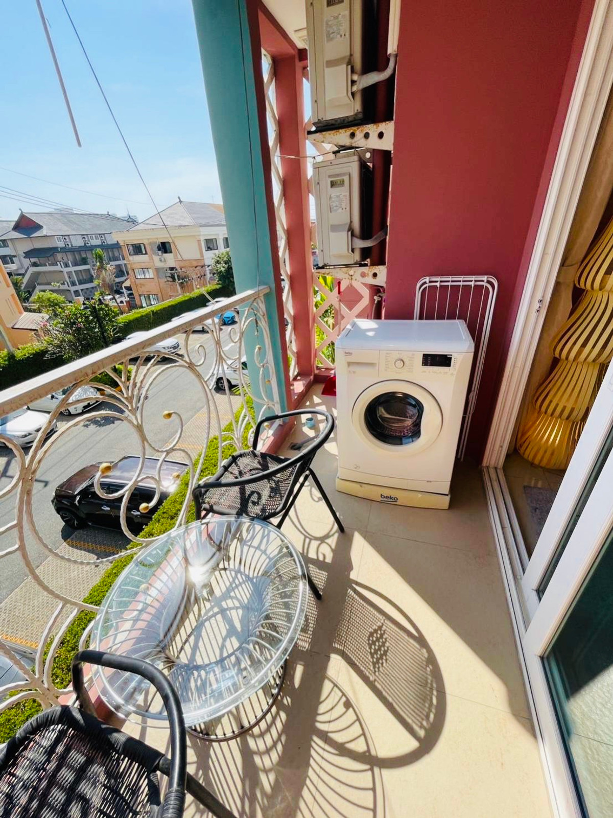 For RentCondoPattaya, Bangsaen, Chonburi : For Rent: Grand Caribbean Resort Condo in Pattaya (Rt-01)