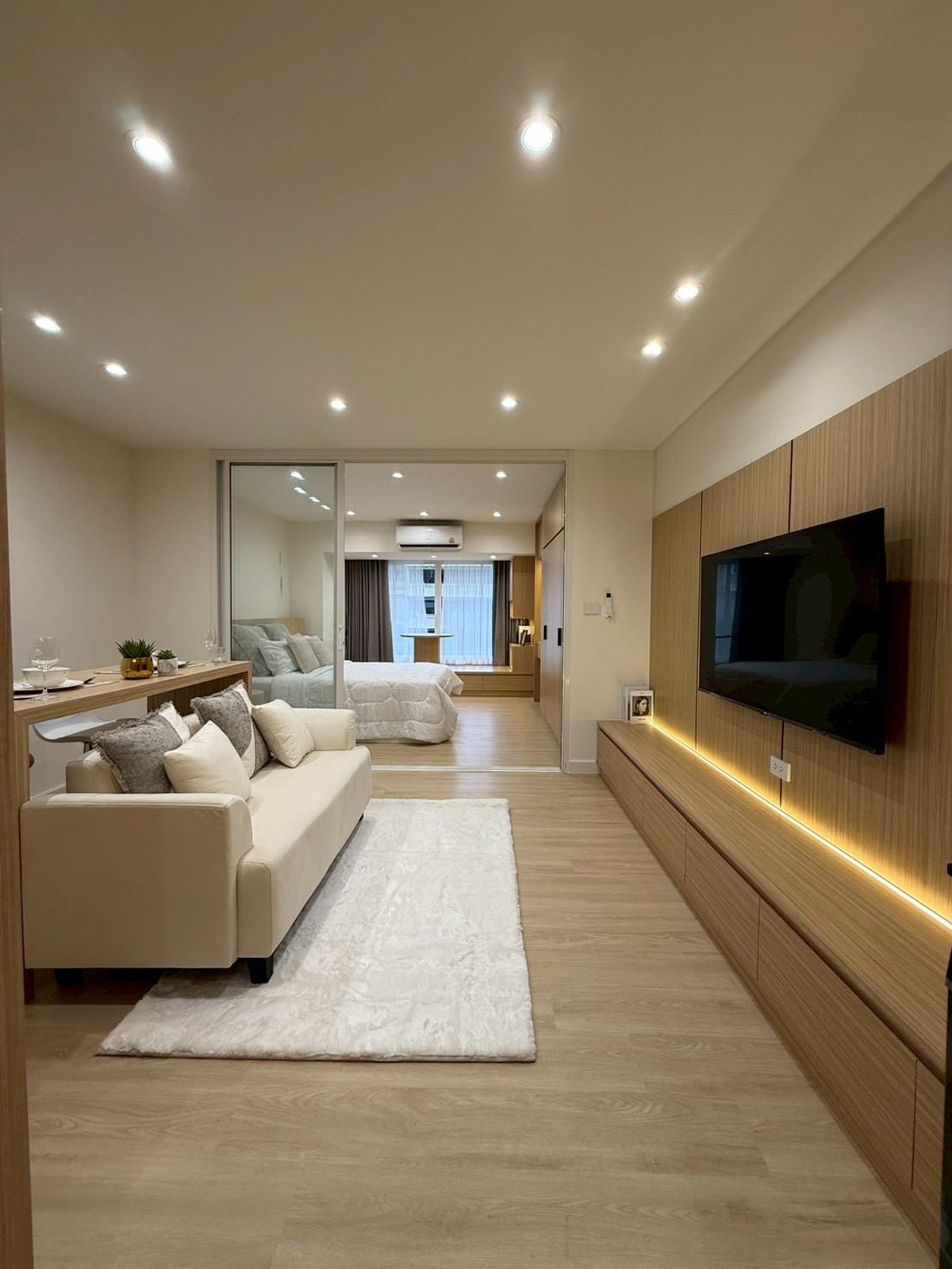 For SaleCondoChiang Mai : 🏙️ Condo for Sale — Hillside 4, Pool View & Prime Location near Nimman & Chiang Mai University