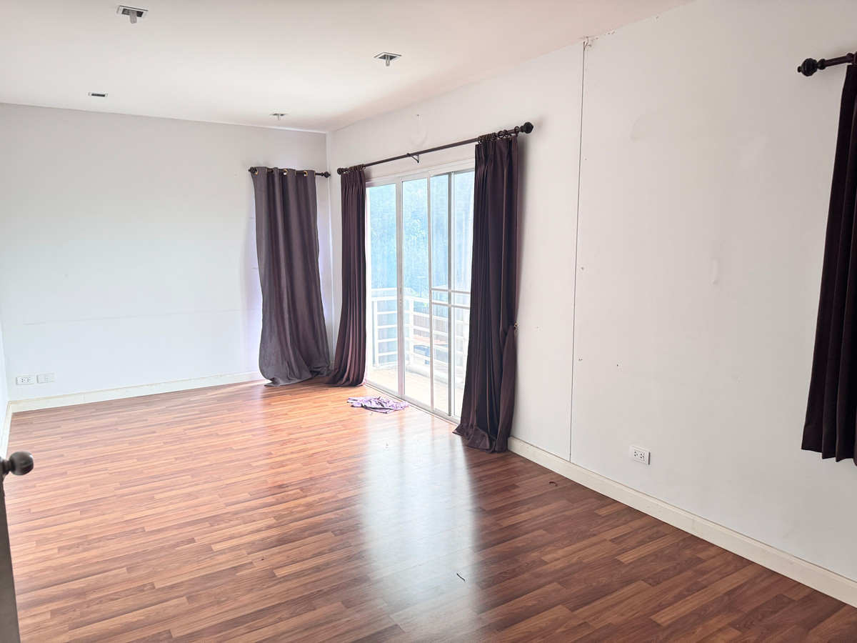 For SaleHousePattaya, Bangsaen, Chonburi : Detached House Pruksa Nara Nongmon - Chonburi / 3 Bedrooms (FOR SALE) YEAN043