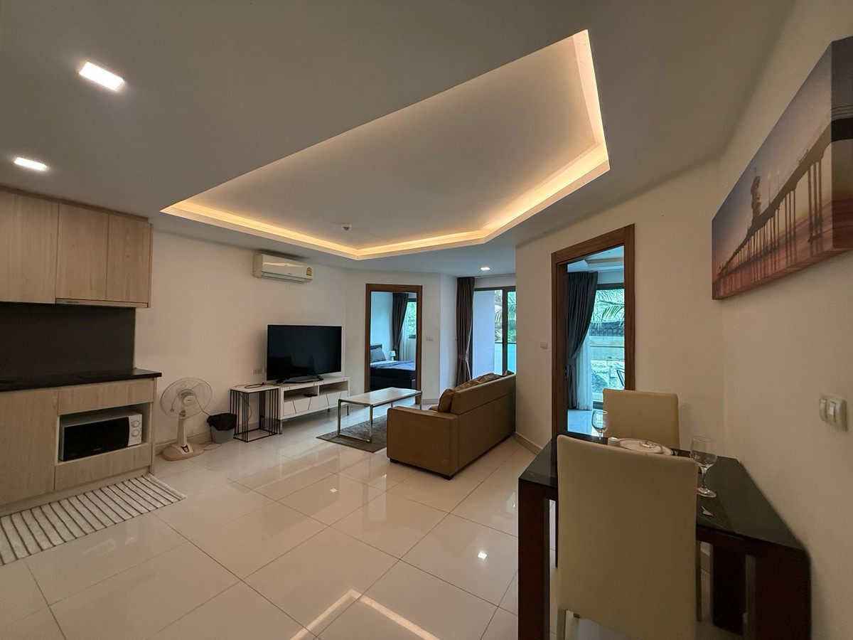 ขายคอนโดพัทยา บางแสน ชลบุรี สัตหีบ : ขายคอนโด ลากูน่าบีช รีสอร์ท 3 มัลดีฟ หาดจอมเทียน พัทยา 
2นอน 2 น้ำ วิวสระ