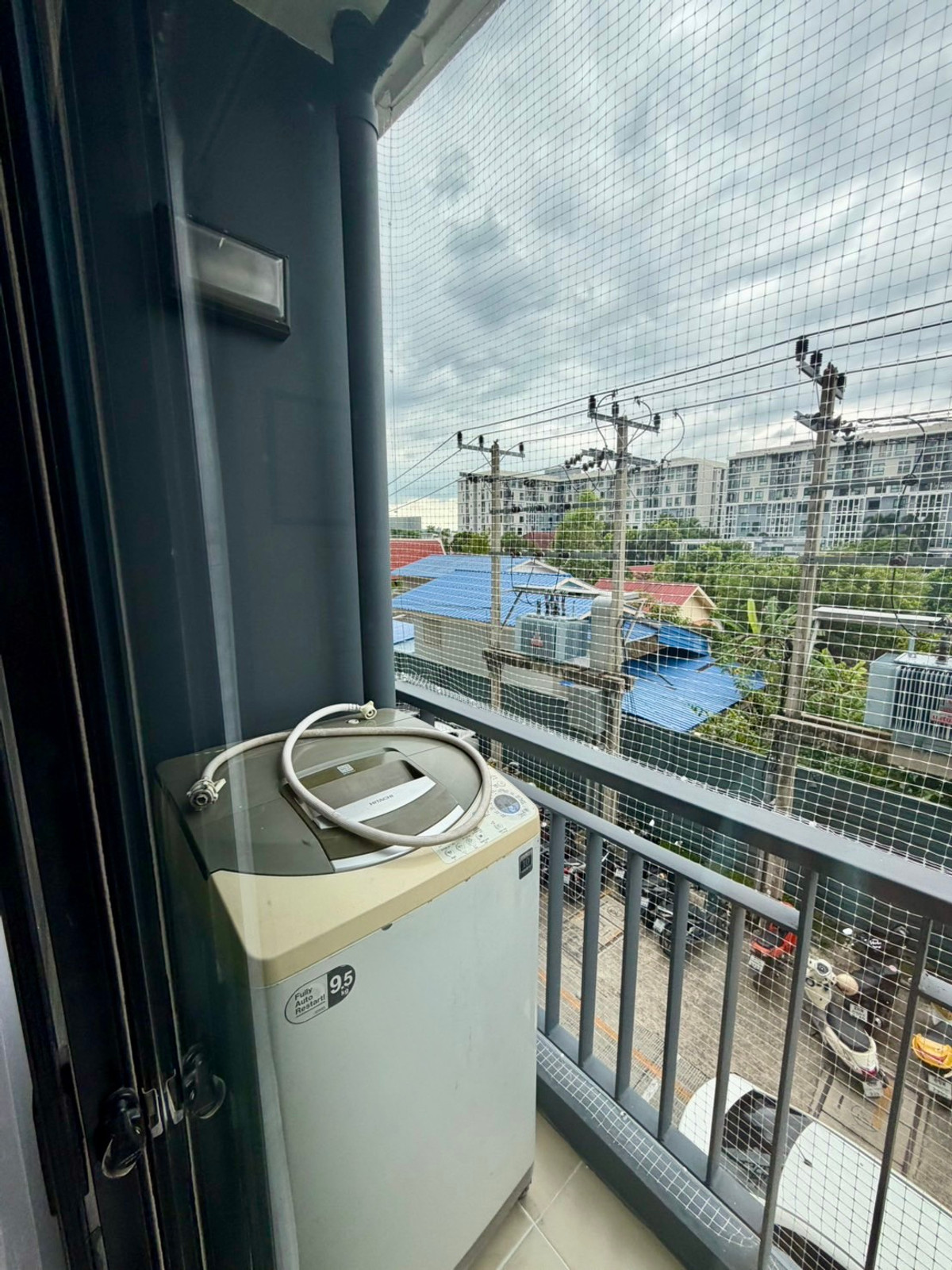 ขายคอนโดแจ้งวัฒนะ เมืองทอง : ฮอลล์มาร์ค งามวงศ์วาน Hallmark Ngamwongwan ห้องมุม MRT แยกติวานนท์ หลังกระทรวงสาธารณะสุข