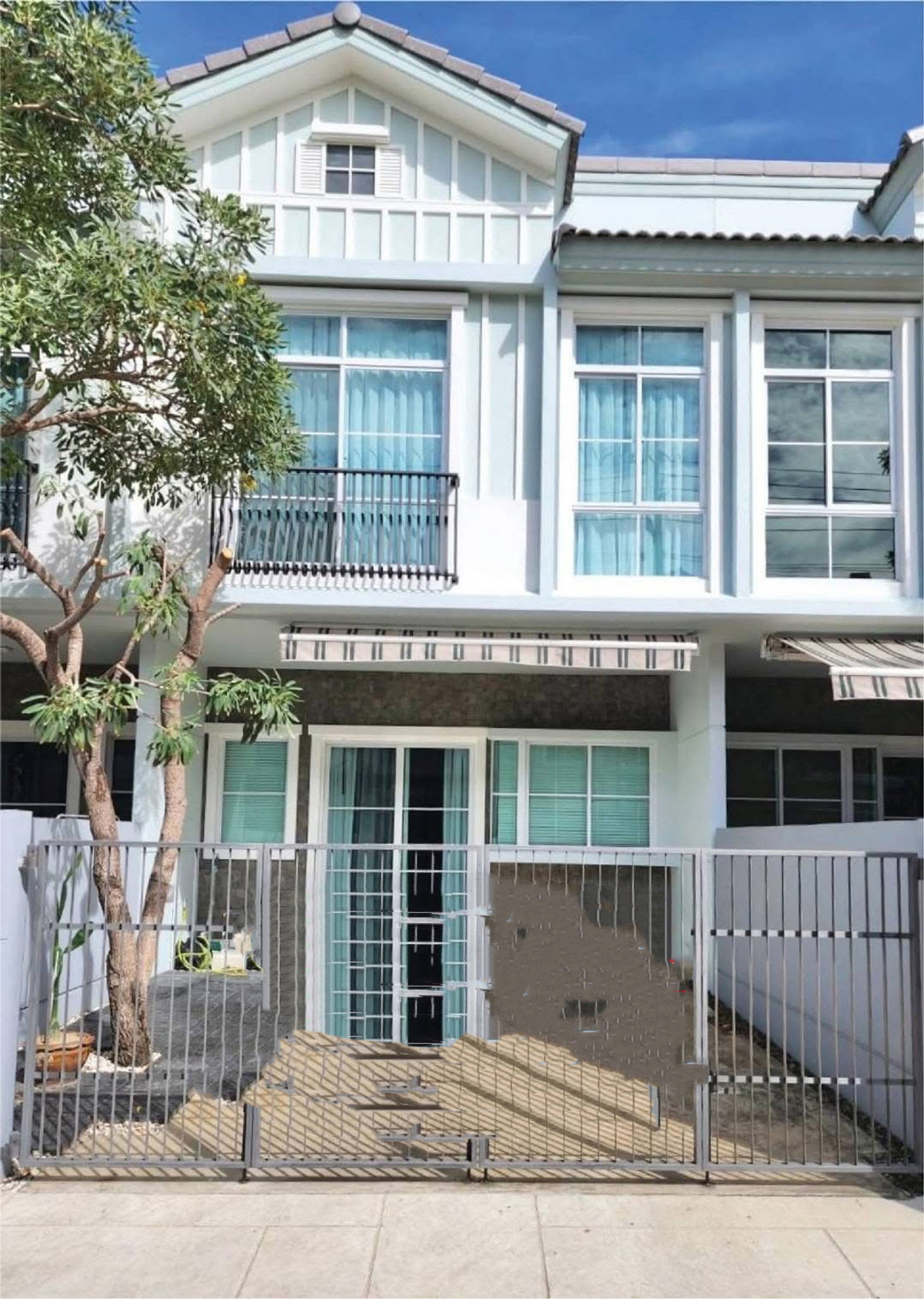 For RentTownhomeBangna, Bearing, Lasalle : Townhome for rent, Indy 4, Bangna Km. 7, pets allowed. Near Mega Bangna