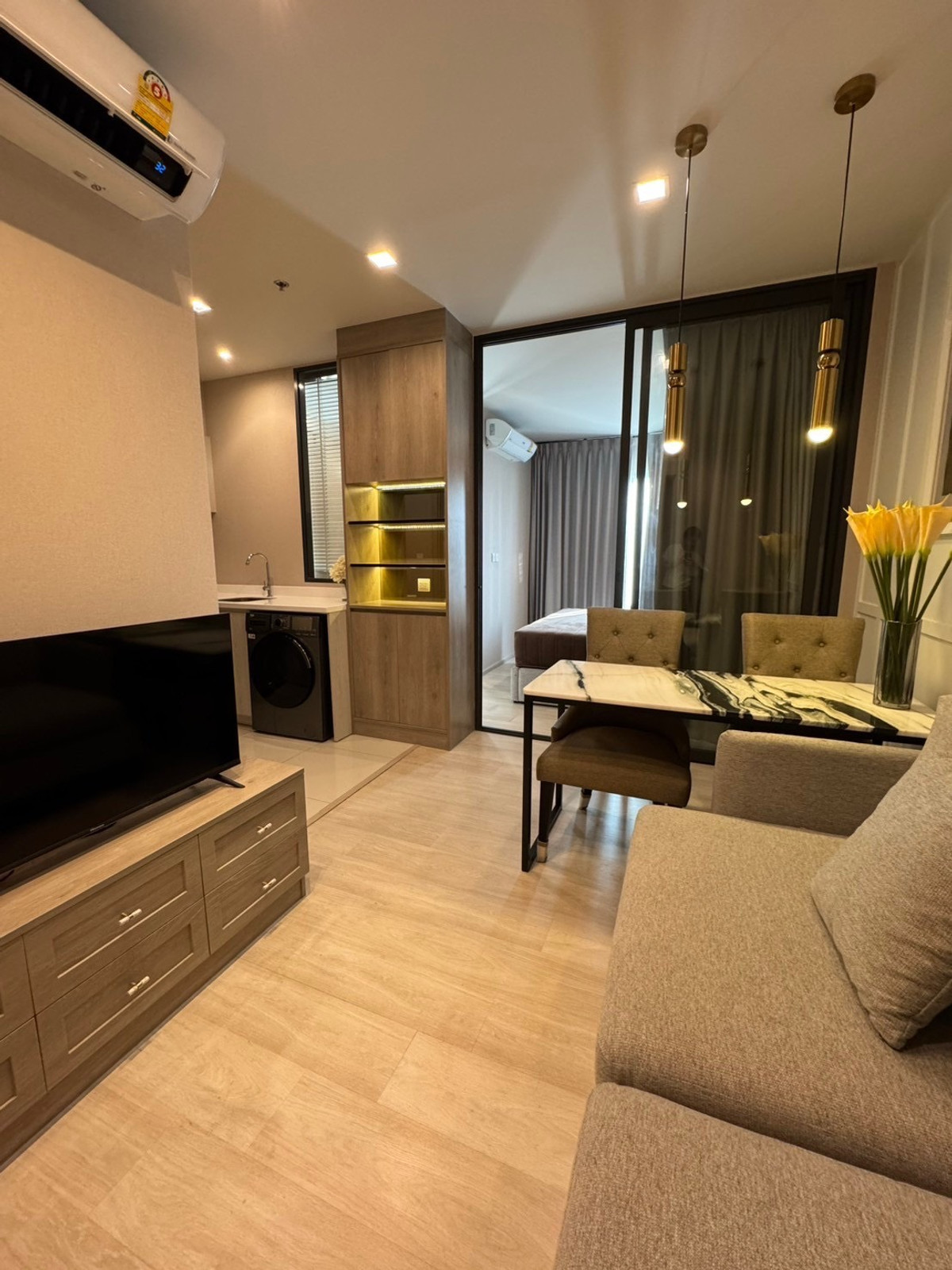 ให้เช่าคอนโดวิทยุ ชิดลม หลังสวน : ✨️ ให้เช่าคอนโด Life One Wireless แต่งสวย พร้อมอยู่✨