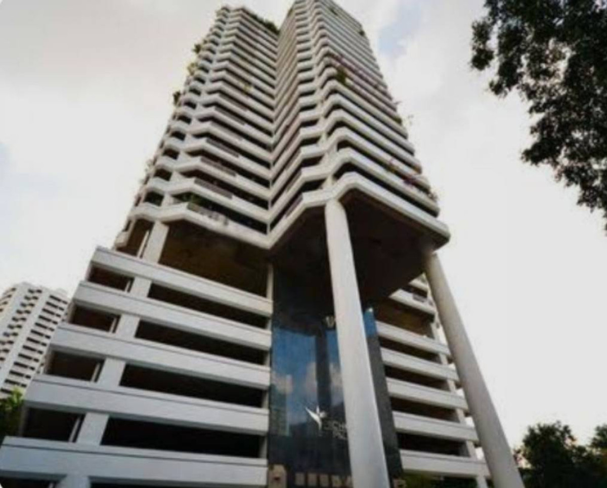 ขายคอนโดสุขุมวิท อโศก ทองหล่อ : 🔥ขายถูกคอนโด Richmond Palace 🔥ห้องมุม  รีโนเวทใหม่  143.82 ตร.ม. 3 นอน 3 น้ำ*ห้องแม่บ้าน