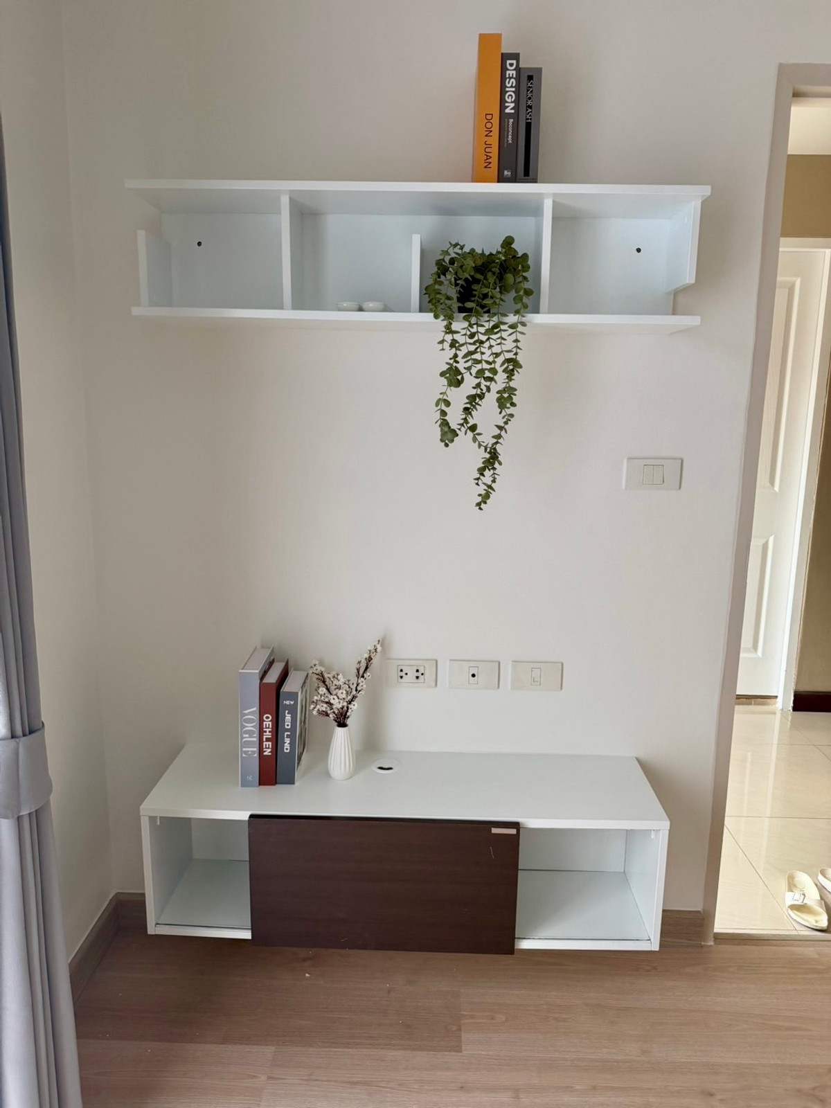 ขายคอนโดแจ้งวัฒนะ เมืองทอง : ฮอลล์มาร์ค งามวงศ์วาน Hallmark Ngamwongwan ห้องมุม MRT แยกติวานนท์ หลังกระทรวงสาธารณะสุข