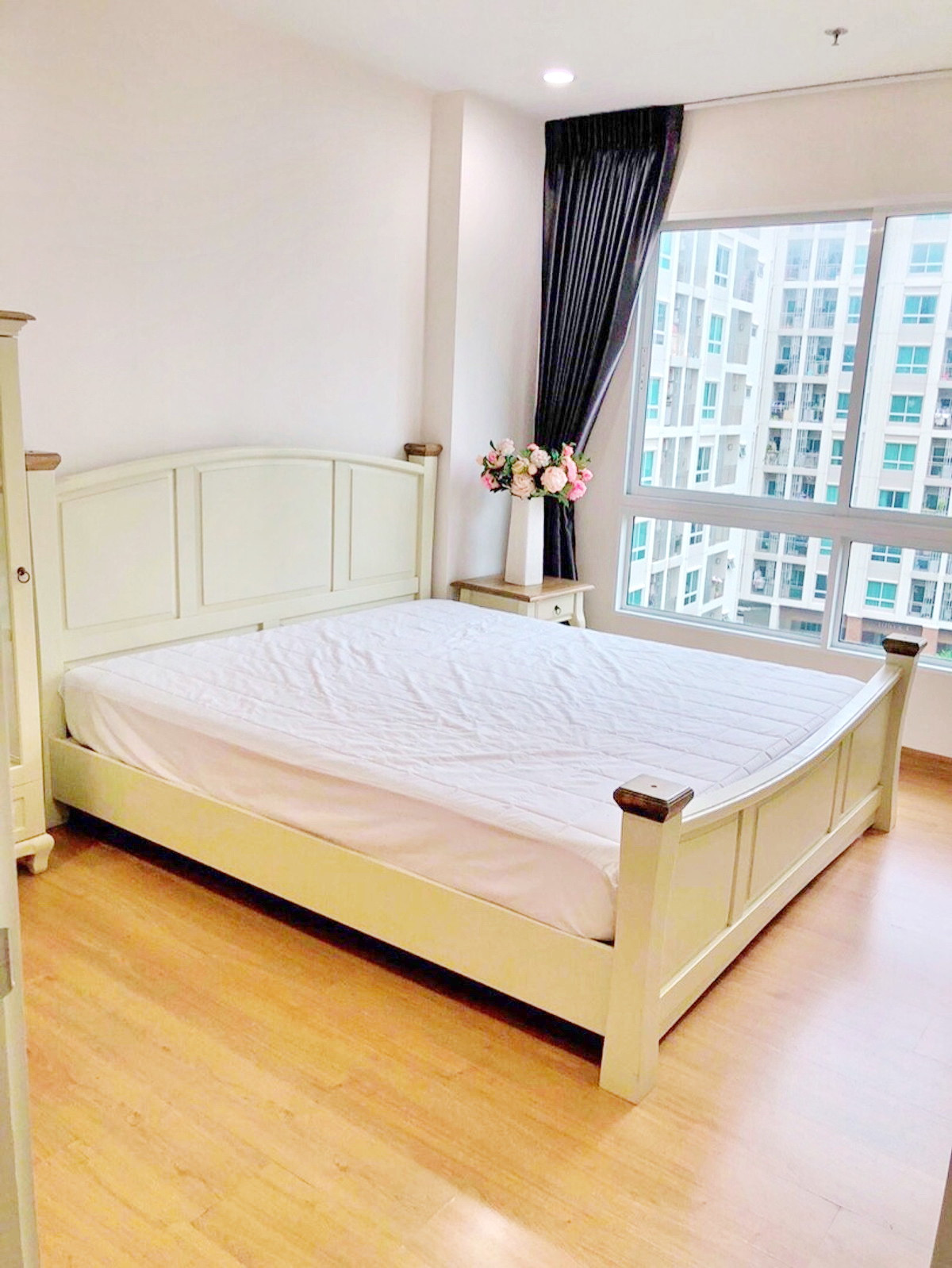 ให้เช่าคอนโดพระราม 9 เพชรบุรีตัดใหม่ RCA : 9671♛♚เช่า𝓼ขาย 1 ห้องนอน♙ศุภาลัย เวลลิงตัน 2♜MRTศูนย์วัฒนธรรม∞099-5919653,065-9423251🜲Line@sureresidence