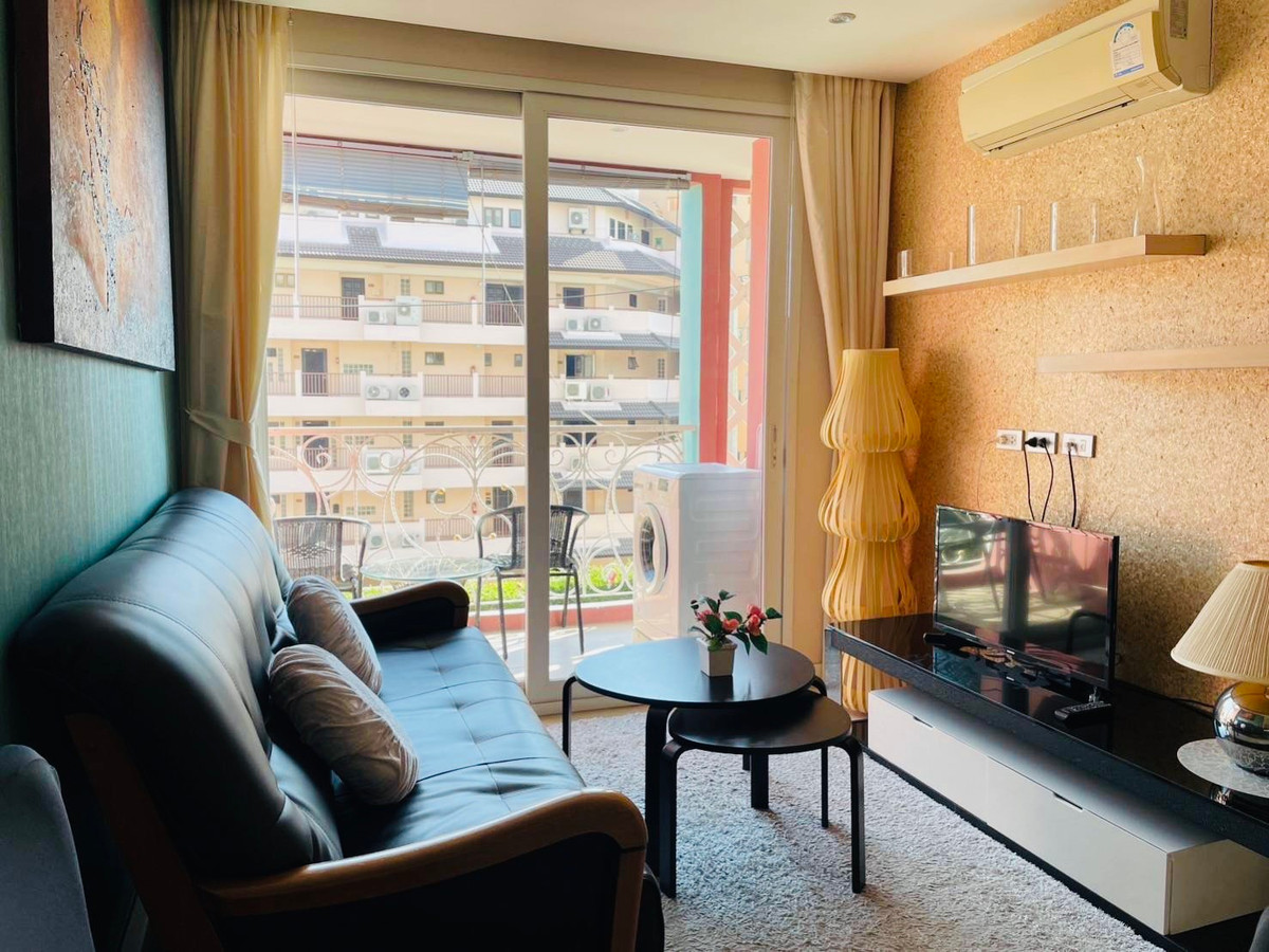 For RentCondoPattaya, Bangsaen, Chonburi : For Rent: Grand Caribbean Resort Condo in Pattaya (Rt-01)