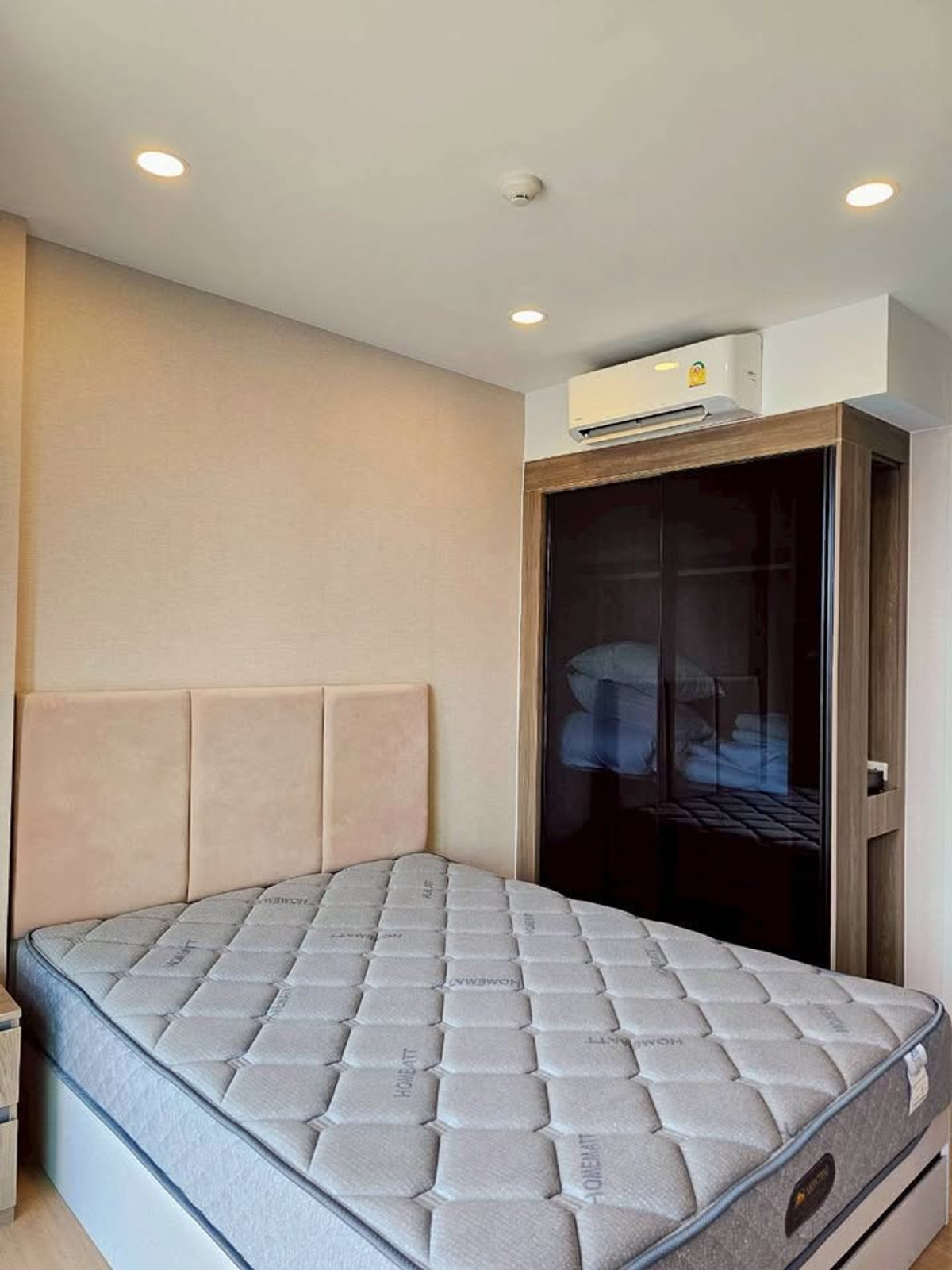 ให้เช่าคอนโดพระราม 9 เพชรบุรีตัดใหม่ RCA : เช่าคอนโด LLOYD Soonvijai - Thonglor/ลอยด์ ศูนย์วิจัย - ทองหล่อ (F6811011)