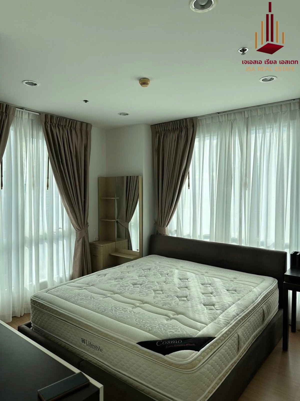 For RentCondoRatchathewi,Phayathai : ✨ For Rent: The Complete Rajprarop Condo ✨ 💰 Only 25,000 THB/month