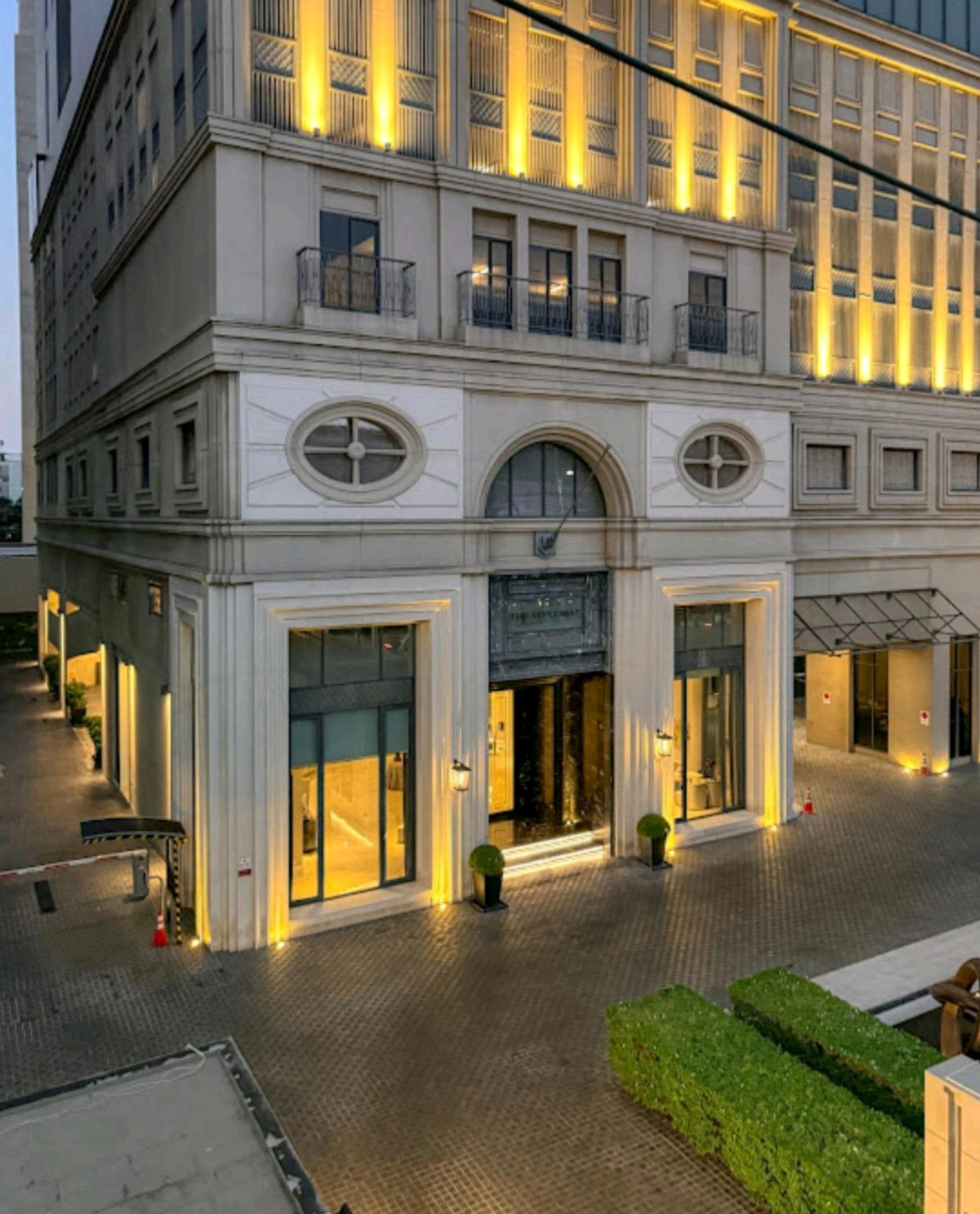 For SaleCondoSathorn, Narathiwat : Selling a burden 🔥🔥 Special price condo, good location, The Diplomat Sathorn MD-25077449