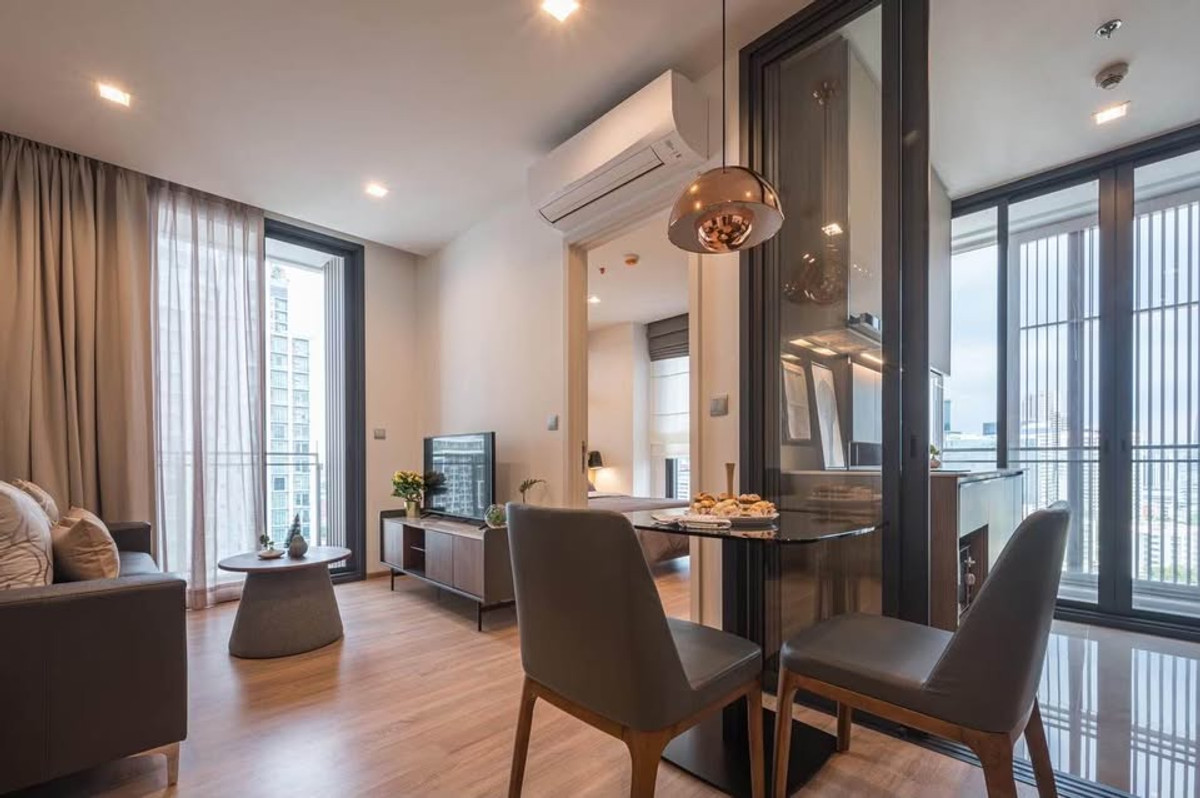 ให้เช่าคอนโดสะพานควาย จตุจักร : ห้องสวยมาก  The Line Phahol- Pradipat - 2Bedrooms 52 sq.m. Fully Furnished & Ready to move in โลเคชั่นตอบโจทย์ทุกความต้องการ