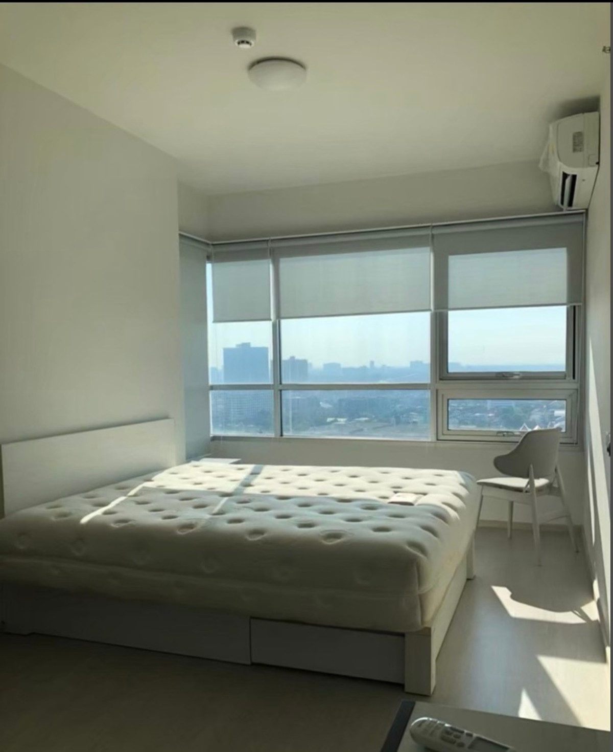For RentCondoBang Sue, Wong Sawang, Tao Pun : Rent Chapter One Shine Bang Pho, beautiful, fully furnished, near MRT Bang Pho. If interested, contact Line @841qqlnr