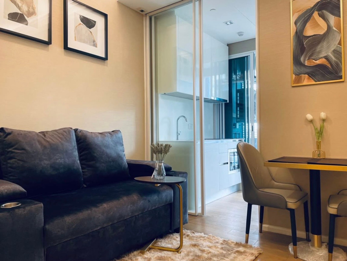 For RentCondoLadprao, Central Ladprao : ❄️Luxury condo for rent, beautiful room, fully furnished, very good price.