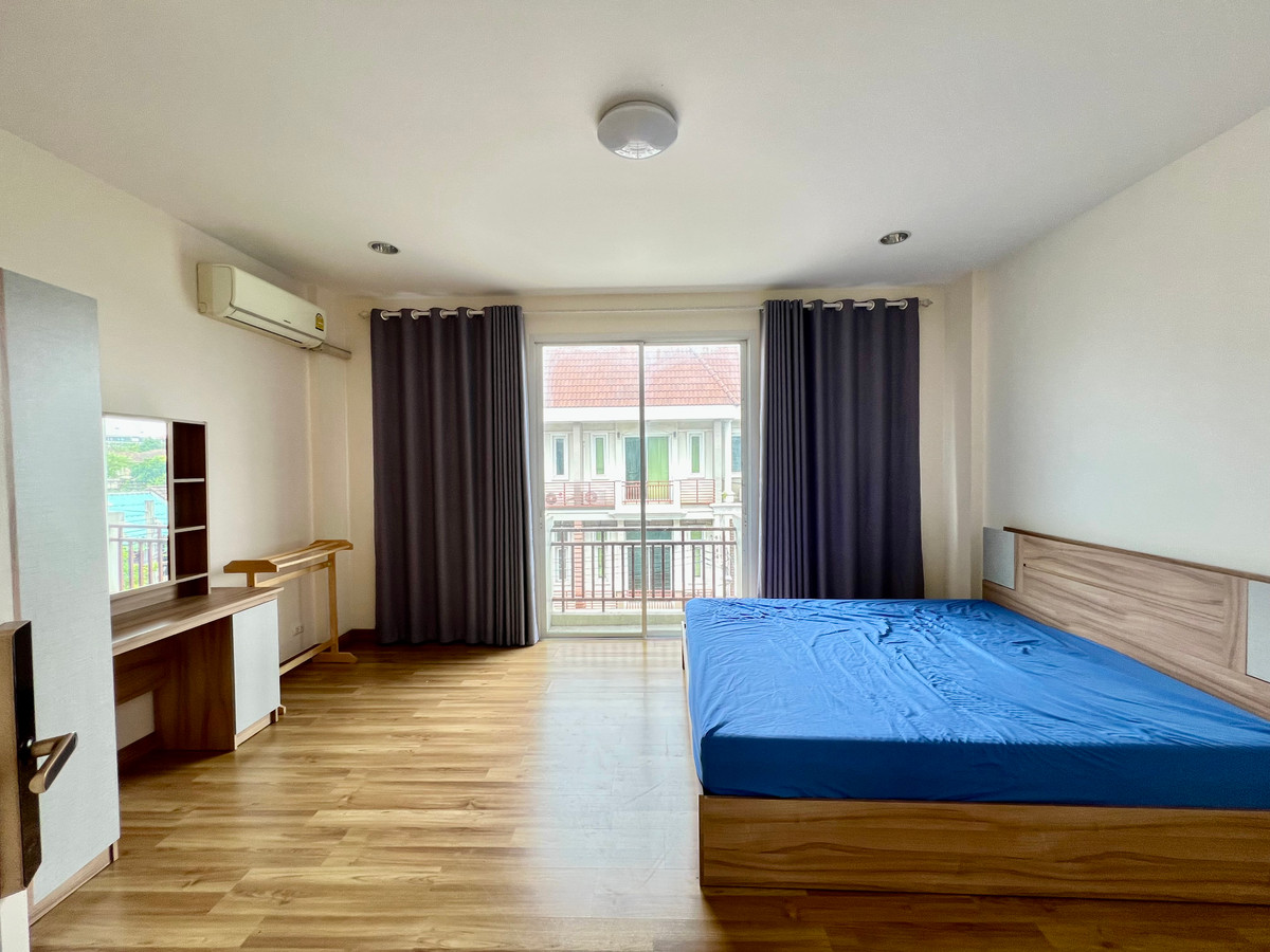 ขายทาวน์โฮมเกษตร นวมินทร์ ลาดปลาเค้า : ขายทาวน์โฮม 3 ชั้น Premium Place 9 เอกมัย–รามอินทรา (ถนนสุคนธสวัสดิ์) | สไตล์โมเดิร์น พื้นที่ใช้สอยใหญ่ เดินทางสะดวก