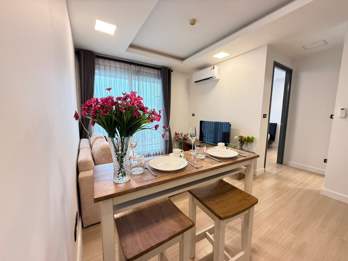 ให้เช่าคอนโดพระราม 9 เพชรบุรีตัดใหม่ RCA : 🔴17,000฿🔴 𝗧𝗵𝗿𝘂 𝗧𝗵𝗼𝗻𝗴𝗹𝗼𝗿┃ทรู ทองหล่อ ✅ ใกล้ BTS ทองหล่อ ยินดีบริการ🙏สนใจทัก 𝙇𝙄𝙉𝙀 มานะคะ (ตอบไวมาก):​📱 รหัสทรัพย์​ 6812-0101📱: ไอดีไลน์:@bbcondo88