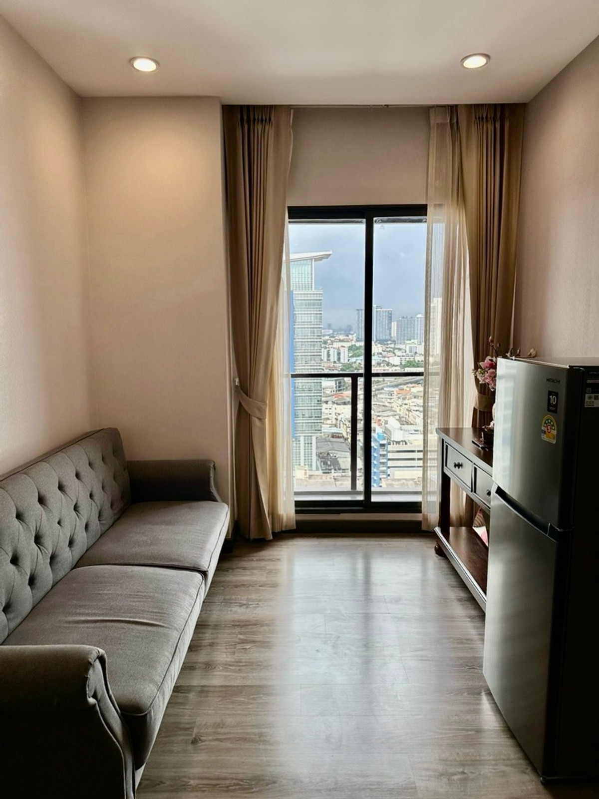 For RentCondoPinklao, Charansanitwong : Urbano Rajavithi 2 Bedrooms MRT Bang Yi Khan BTS Victory Monument @bhumdevelopment