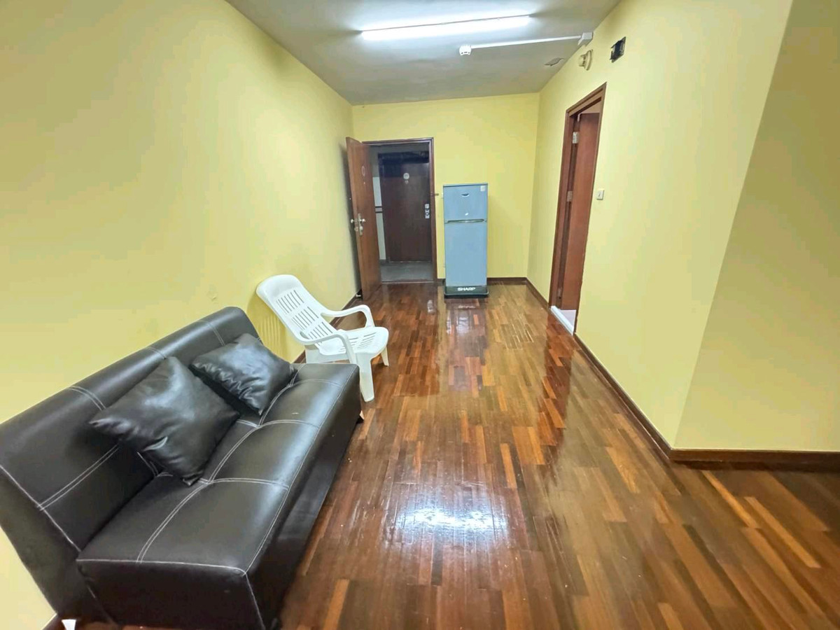 ให้เช่าคอนโดพระราม 3 สาธุประดิษฐ์ : ให้เช่า 2 นอน 1 น้ำ**ห้องเปล่า**เฟอร์นิเจอร์มีตามภาพ
สัญญา 1 ปี
เงินประกัน 2 เดือน
เงินล่วงหน้า1 เดือน