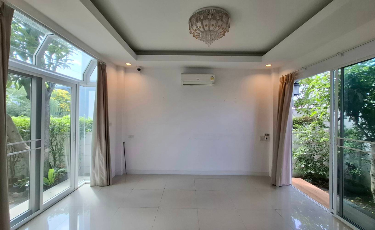 ขายบ้านนนทบุรี บางใหญ่ บางบัวทอง : ✨ บ้านเดี่ยว 5 ห้องนอน พร้อมอยู่ เดอะ ลิฟวิ่ง 3 บาย คุณาลัย  ต้นซอยวัดลาดปลาดุก บางบัวทอง บ้านนนทบุรี