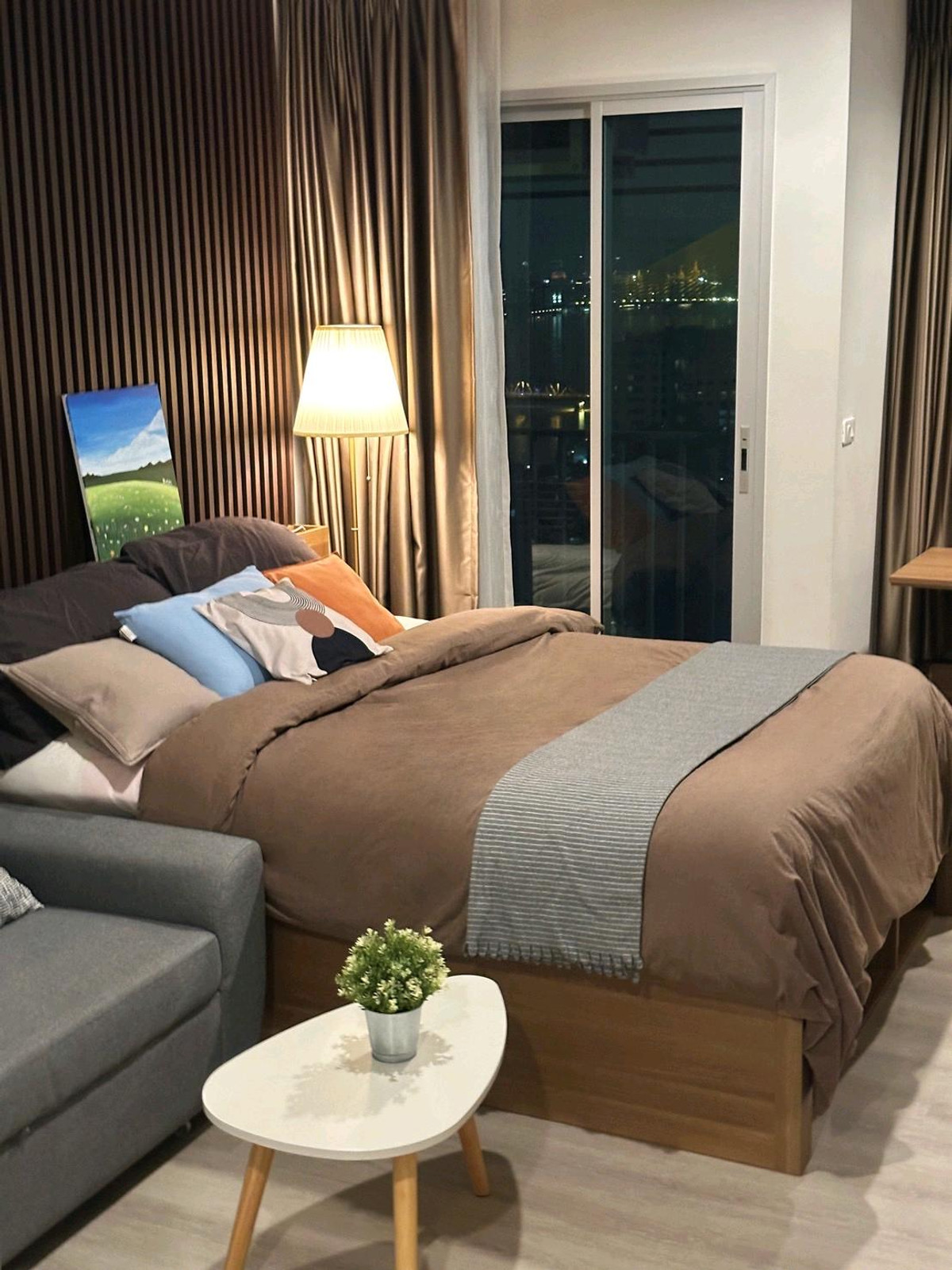 ให้เช่าคอนโดปิ่นเกล้า จรัญสนิทวงศ์ : 🏙️ให้เช่า ห้องแต่งสวยบิ้วท์-อิน วิวแม่น้ำ สะพานพระราม ๘ เฟอร์ฯ-คช.ไฟฟ้า พร้อมอยู่ ทัก📲or Line: 0616395225