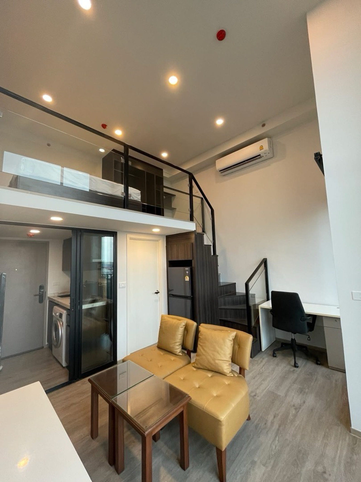 For RentCondoNawamin, Ramindra : Condo for rent🔥Origin Plug & Play Ramintra🔥floor 10🔥38 sq m🔥Duplex🔥1Bed🔥Ready to move in🔥R511-7