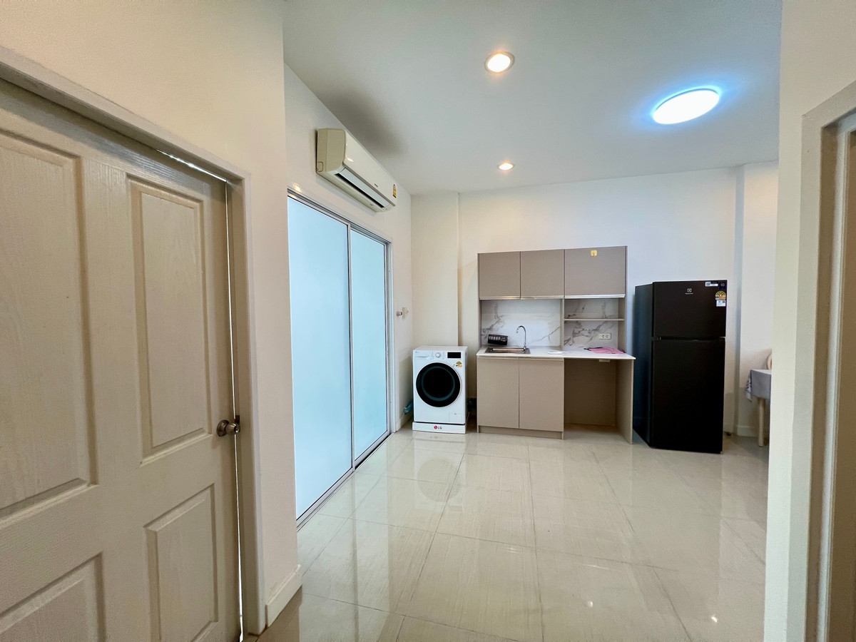 ขายทาวน์โฮมเกษตร นวมินทร์ ลาดปลาเค้า : ขายทาวน์โฮม 3 ชั้น Premium Place 9 เอกมัย–รามอินทรา (ถนนสุคนธสวัสดิ์) | สไตล์โมเดิร์น พื้นที่ใช้สอยใหญ่ เดินทางสะดวก