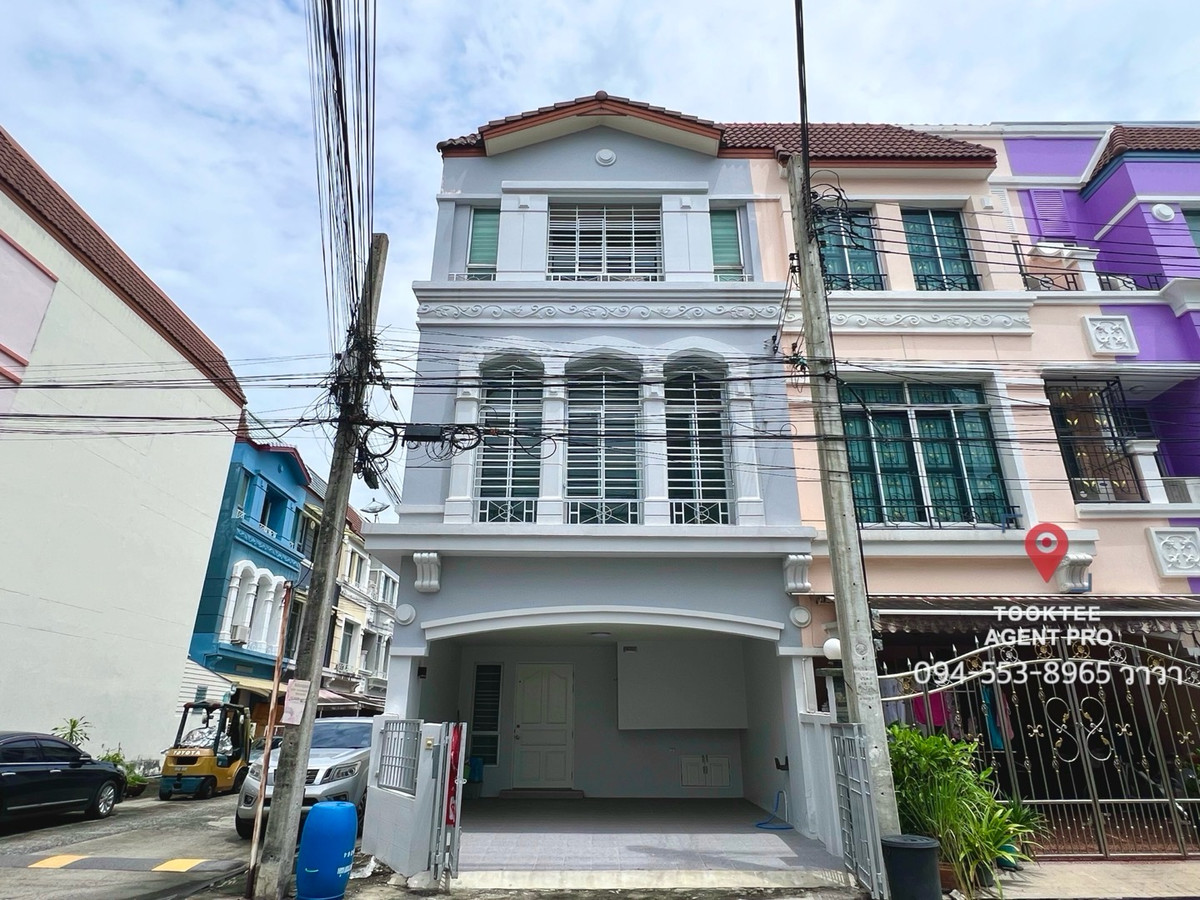 ขายทาวน์โฮมสมุทรปราการ สำโรง : ทาวน์โฮม ศรีนครินทร์ หลังมุม ใกล้รถไฟฟ้า 