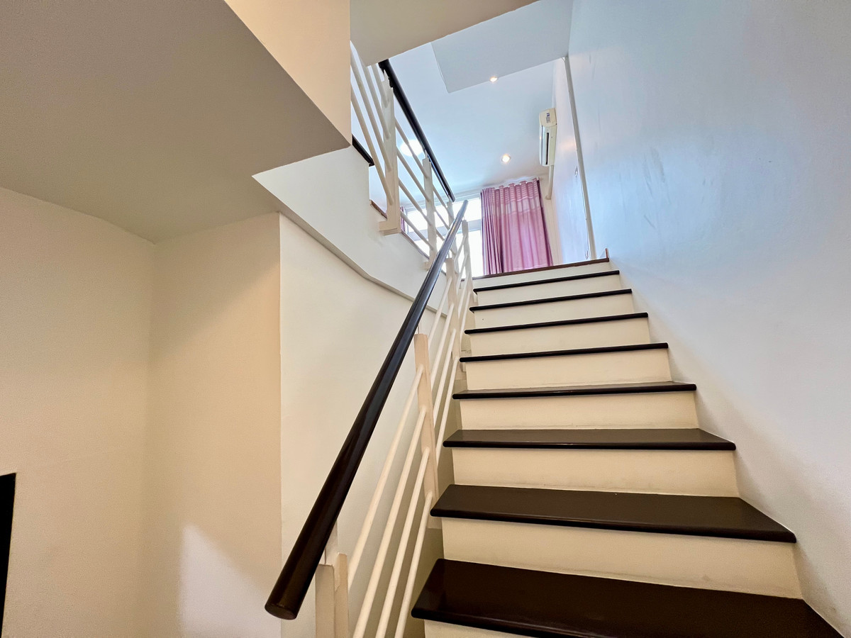 ขายทาวน์โฮมเกษตร นวมินทร์ ลาดปลาเค้า : ขายทาวน์โฮม 3 ชั้น Premium Place 9 เอกมัย–รามอินทรา (ถนนสุคนธสวัสดิ์) | สไตล์โมเดิร์น พื้นที่ใช้สอยใหญ่ เดินทางสะดวก