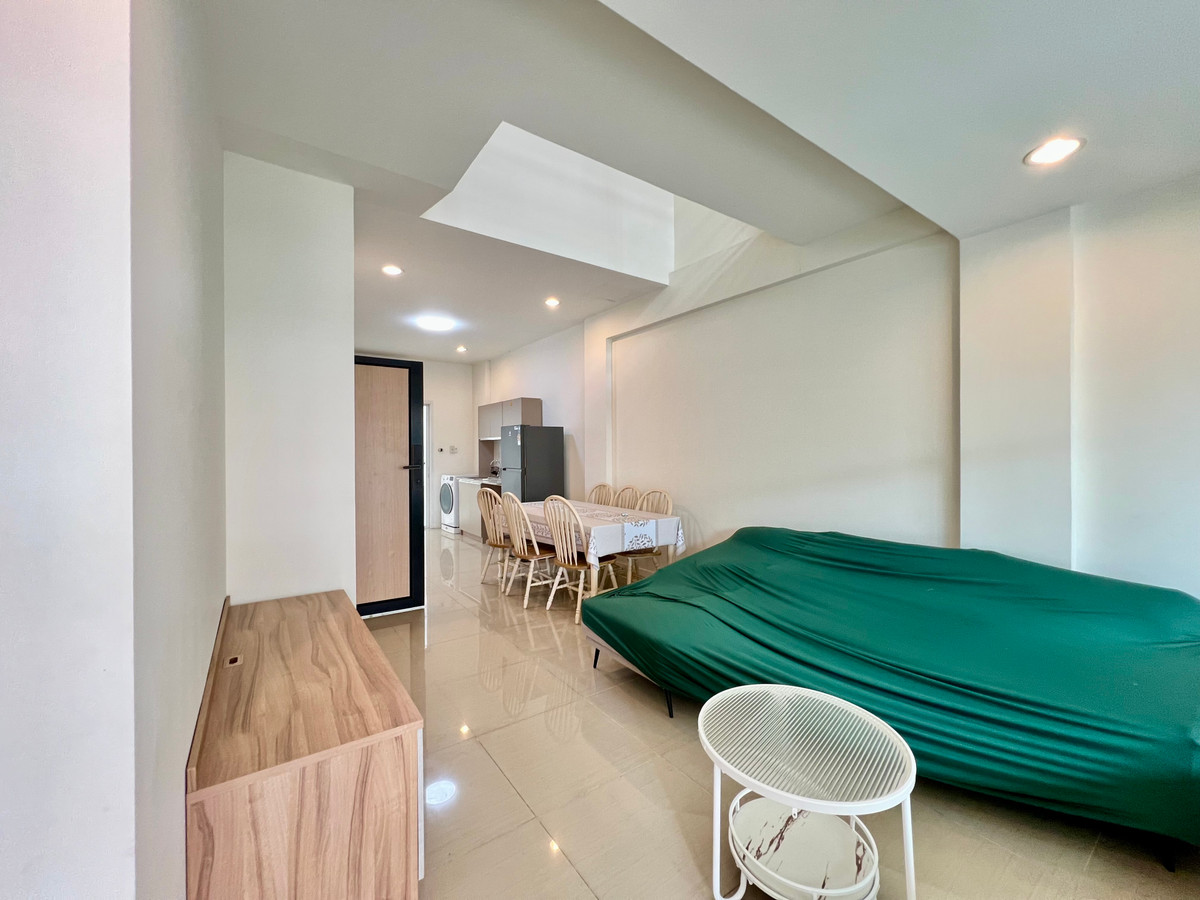 ขายทาวน์โฮมเกษตร นวมินทร์ ลาดปลาเค้า : ขายทาวน์โฮม 3 ชั้น Premium Place 9 เอกมัย–รามอินทรา (ถนนสุคนธสวัสดิ์) | สไตล์โมเดิร์น พื้นที่ใช้สอยใหญ่ เดินทางสะดวก