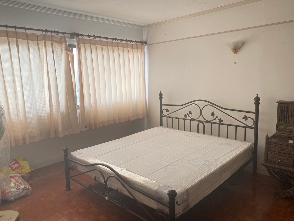 For SaleCondoOnnut, Udomsuk : (Code SM1561) Condo for sale BaanonNut sukhumvit 77 Baan On Nut Sukhumvit 77 is an empty room in good condition.