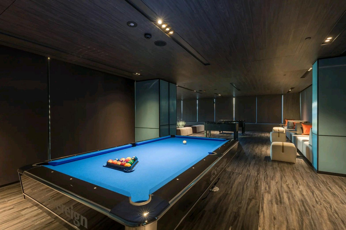 For SaleCondoSukhumvit, Asoke, Thonglor : 𝗧𝗵𝗲 𝗥𝗼𝗼𝗺 𝗦𝘂𝗸𝗵𝘂𝗺𝘃𝗶𝘁 𝟯𝟴 — Spacious 𝟭-𝗕𝗲𝗱𝗿𝗼𝗼𝗺 with a Stunning View-Starting from 𝟭𝟬.𝟵 𝗠𝗕*📲 𝟬𝟲𝟭-𝟰𝟱𝟬𝟬𝟵𝟰𝟰