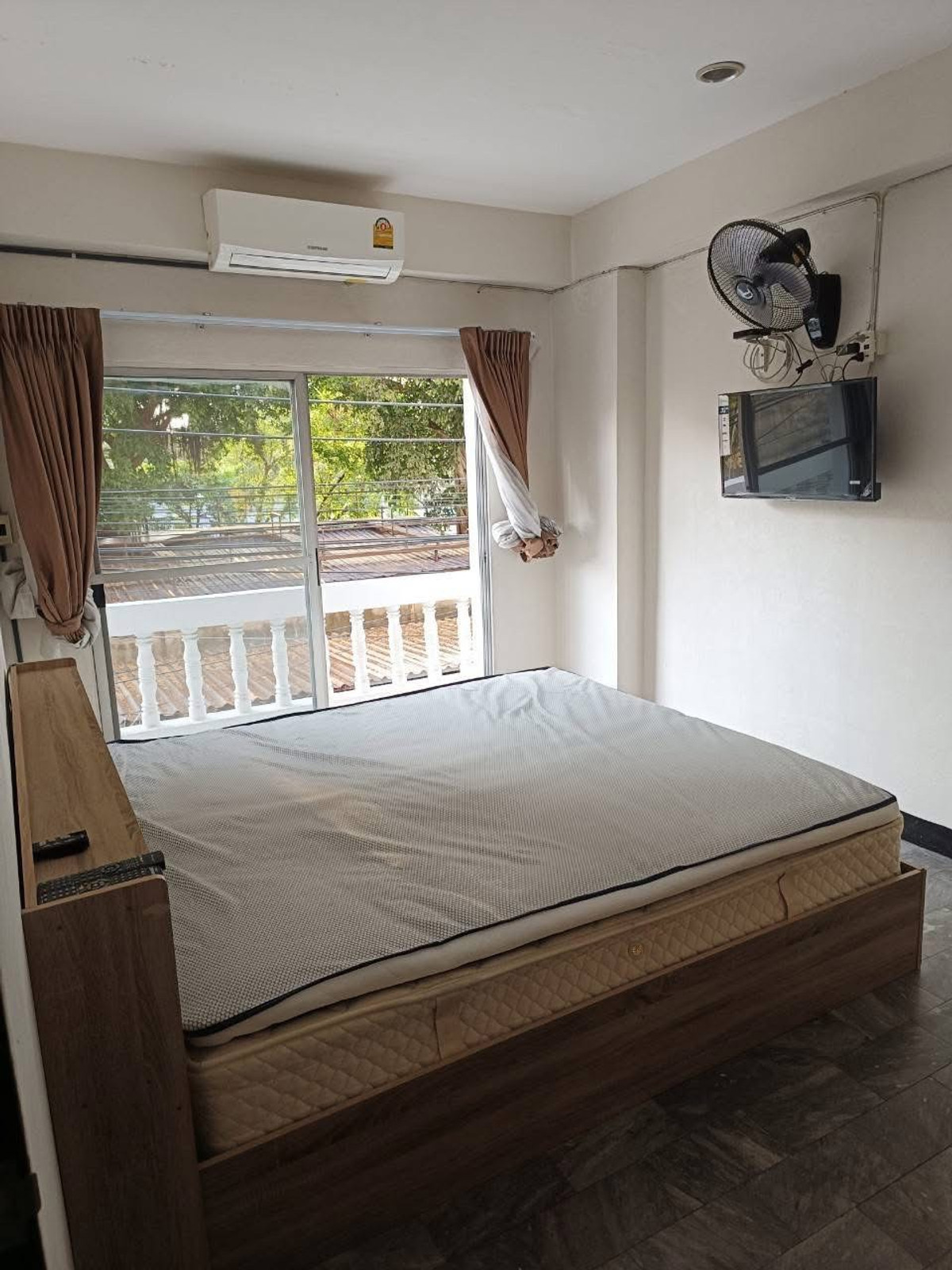 For SaleCondoRamkhamhaeng, Hua Mak : Empty room for sale, 1 bedroom, 60 sq m. baan sukhothai Ramkhamhaeng (S5165)