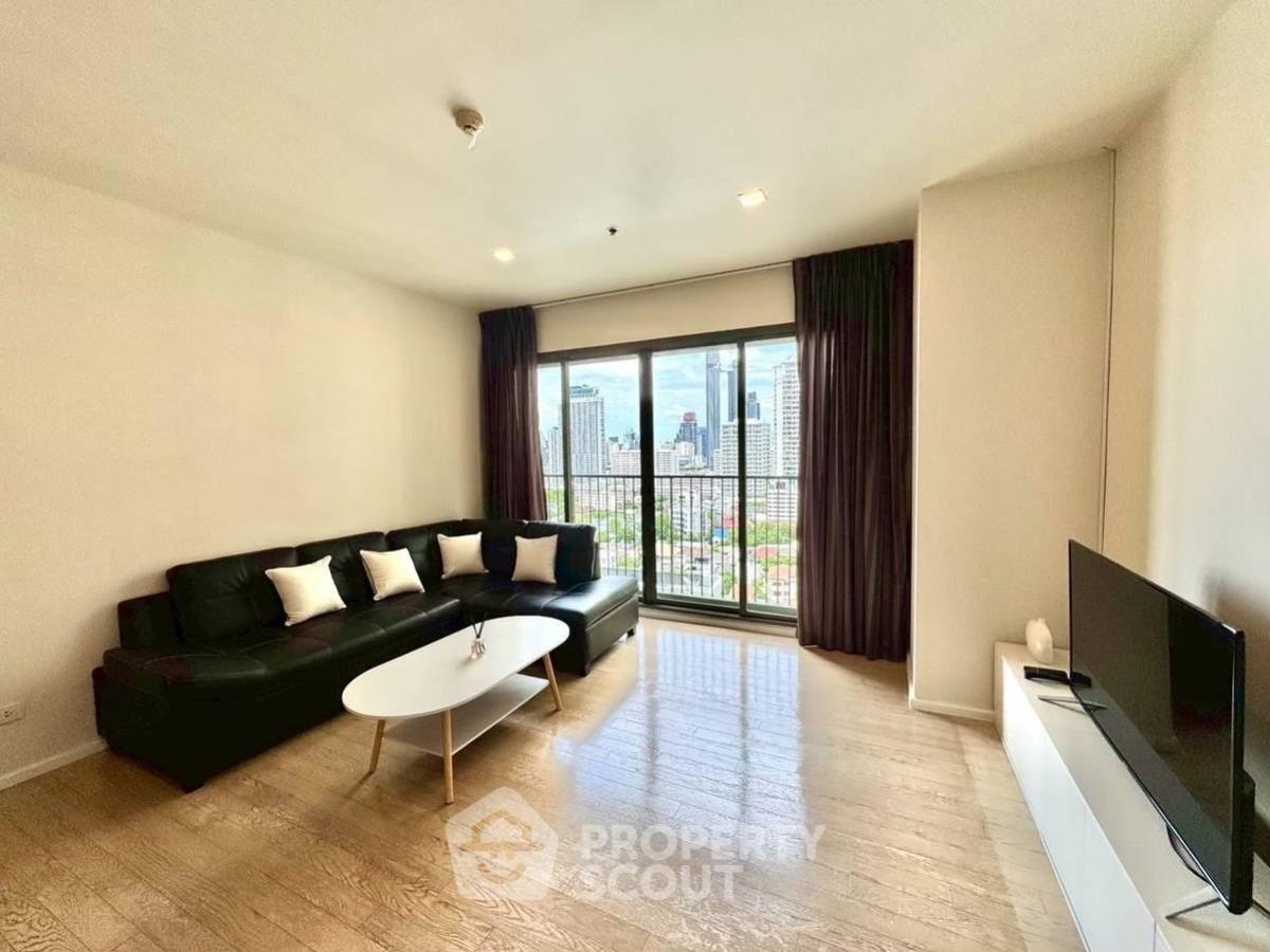 For RentCondoSukhumvit, Asoke, Thonglor : 1-BR Condo at Noble Solo close to Thong Lo