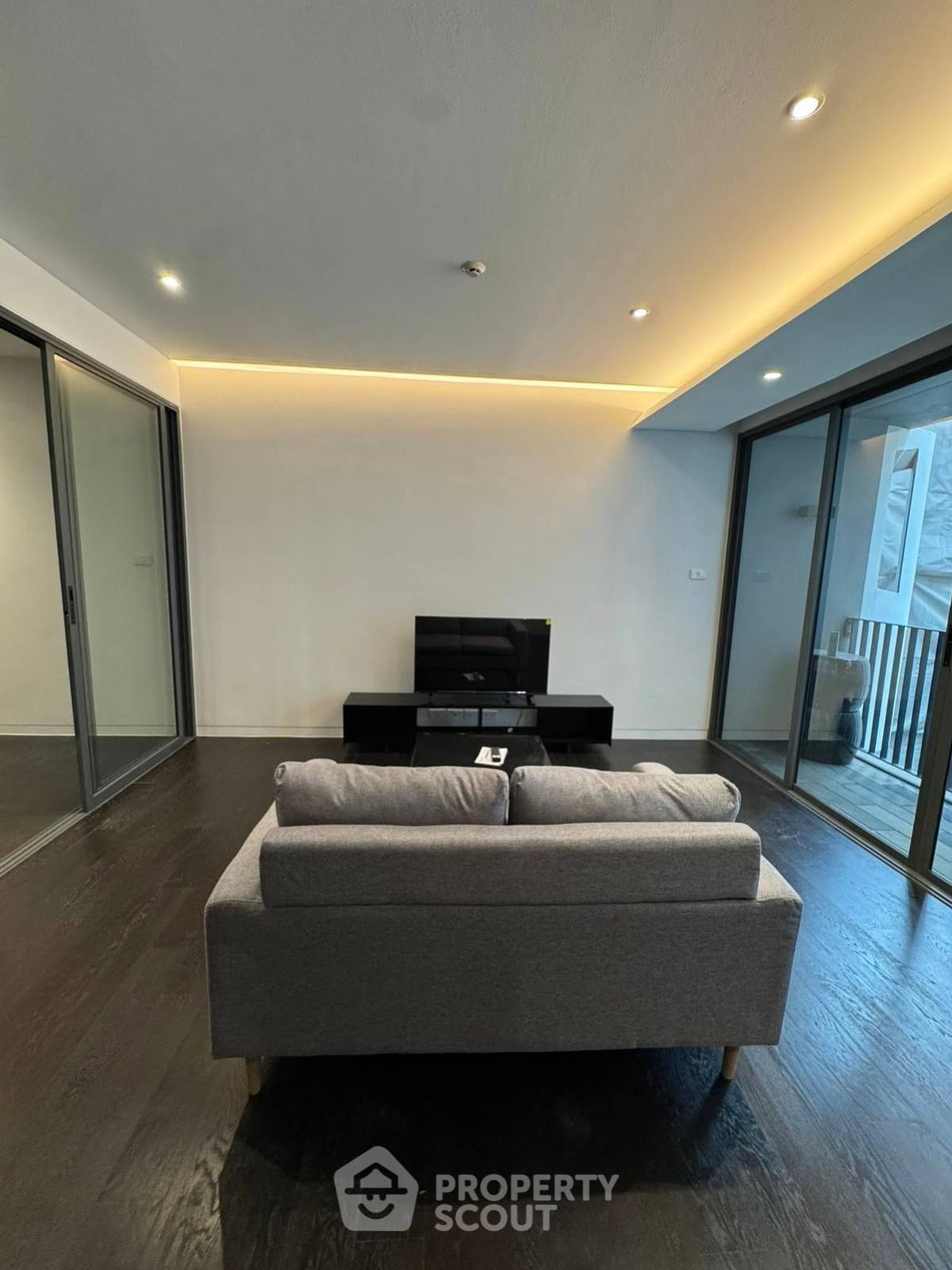 ขายคอนโดสุขุมวิท อโศก ทองหล่อ : คอนโด 2-ห้องนอน ที่ ไซมิส จอยญ่า ใกล้ MRT เพชรบุรี