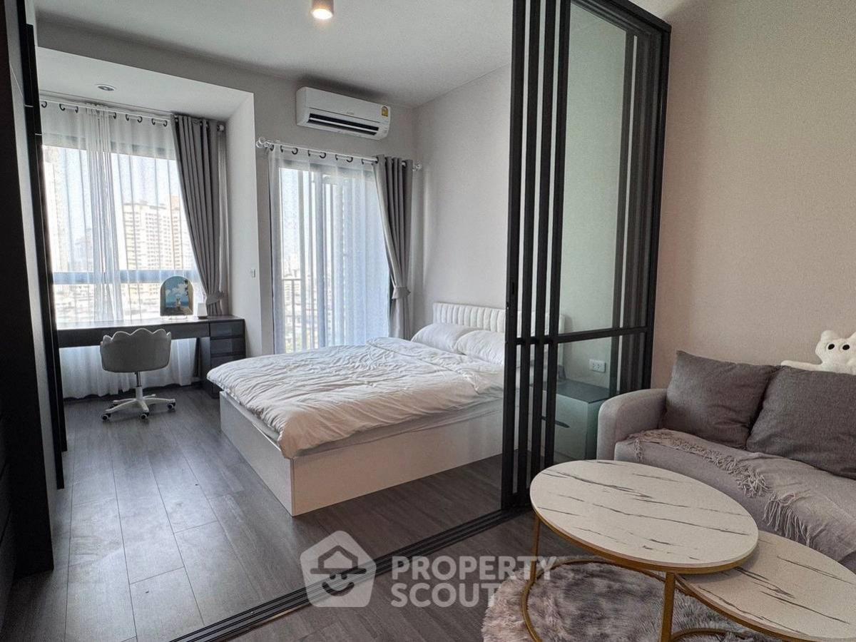 For RentCondoKhlongtoei, Kluaynamthai : 1-BR Condo at IDEO Sukhumvit - Rama 4 near BTS Phra Khanong