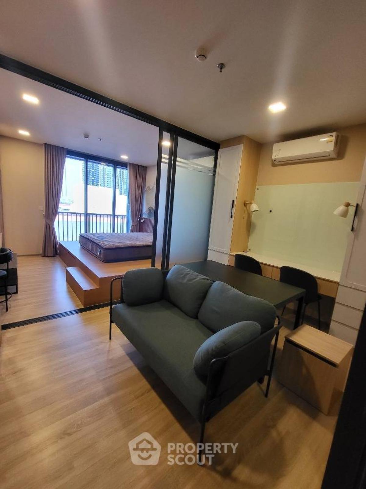 For RentCondoRatchathewi,Phayathai : 1-BR Condo at XT Phayathai near BTS Phaya Thai