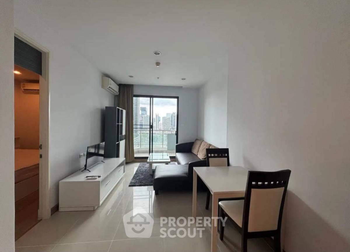 For RentCondoRama9, Petchburi, RCA : 1-BR Condo at Supalai Premier @ Asoke near MRT Phetchaburi