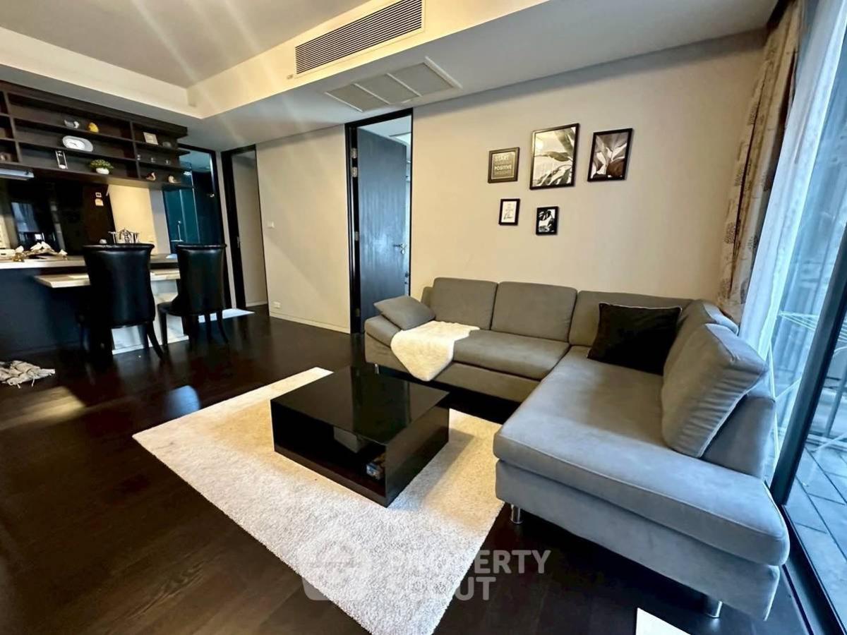 ให้เช่าคอนโดสุขุมวิท อโศก ทองหล่อ : คอนโด 2-ห้องนอน ที่ ไซมิส จอยญ่า ใกล้ MRT เพชรบุรี